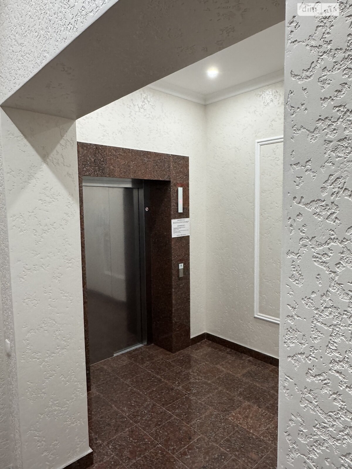 Продажа трехкомнатной квартиры в Одессе, на ул. Бориса Литвака 9, кв. 4, район Приморский фото 1 Продажа трехкомнатной квартиры в Одессе, на ул. Бориса Литвака 9, кв. 4, район Приморский фото 1