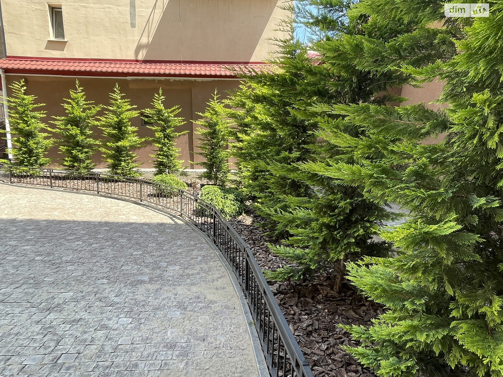 Продажа трехкомнатной квартиры в Одессе, на ул. Бориса Литвака 9, кв. 4, район Приморский фото 1 Продажа трехкомнатной квартиры в Одессе, на ул. Бориса Литвака 9, кв. 4, район Приморский фото 1