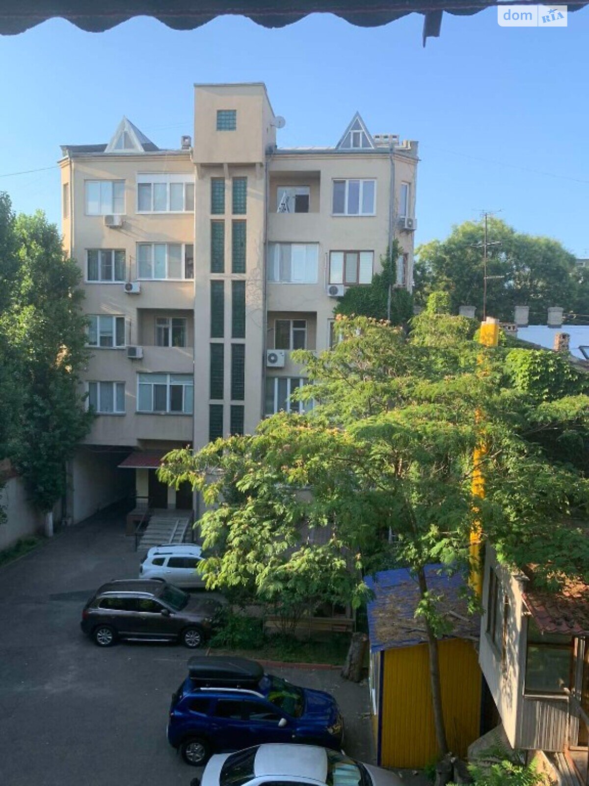 Продаж трикімнатної квартири в Одесі, на вул. Бориса Літвака, район Приморський фото 1