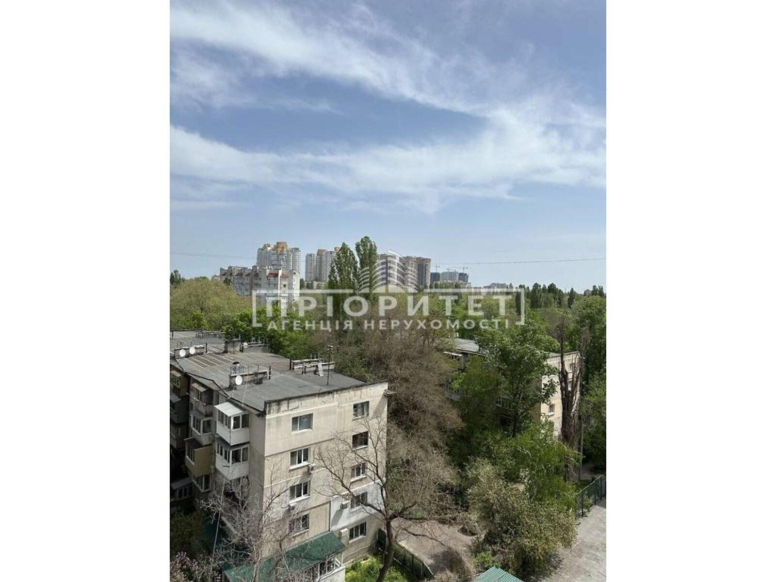 Продажа однокомнатной квартиры в Одессе, на просп. Гагарина, район Приморский фото 1