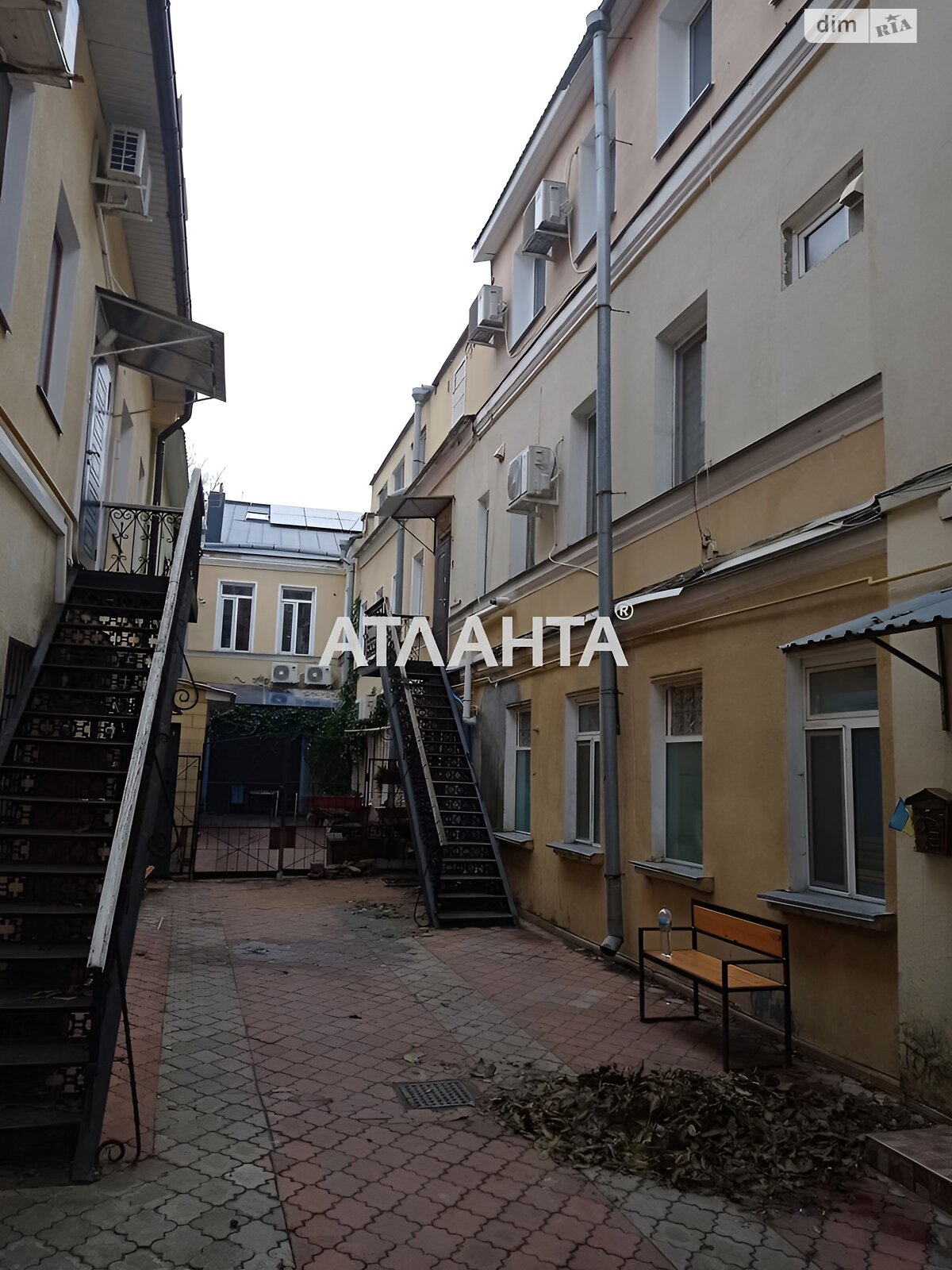 Продажа двухкомнатной квартиры в Одессе, на ул. Кузнечная, район Приморский фото 1 Продажа двухкомнатной квартиры в Одессе, на ул. Кузнечная, район Приморский фото 1
