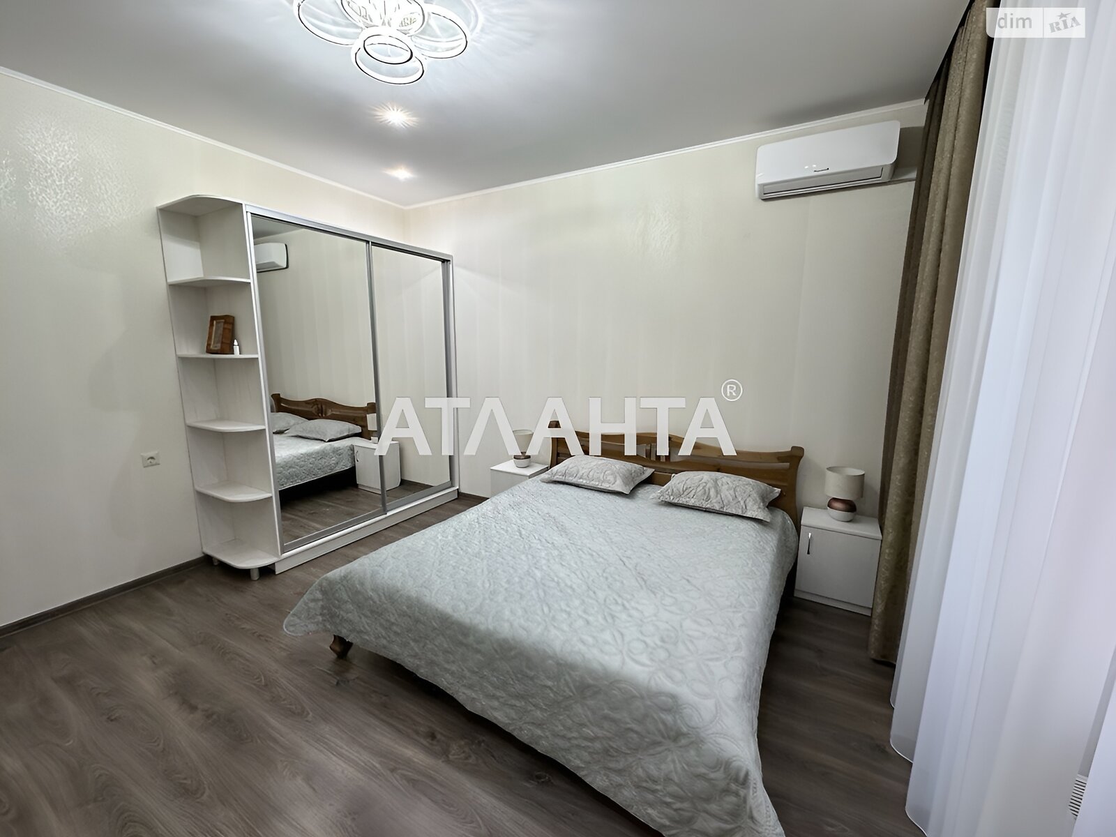 Продаж двокімнатної квартири в Одесі, на 2-й пров. Черепанових 12, район Приморський фото 1 Продаж двокімнатної квартири в Одесі, на 2-й пров. Черепанових 12, район Приморський фото 1