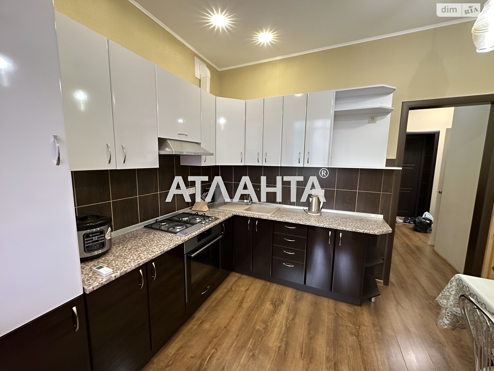 Продаж двокімнатної квартири в Одесі, на 2-й пров. Черепанових 12, район Приморський фото 1 Продаж двокімнатної квартири в Одесі, на 2-й пров. Черепанових 12, район Приморський фото 1
