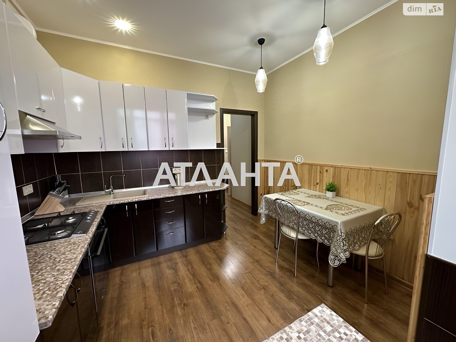 Продаж двокімнатної квартири в Одесі, на 2-й пров. Черепанових 12, район Приморський фото 1 Продаж двокімнатної квартири в Одесі, на 2-й пров. Черепанових 12, район Приморський фото 1