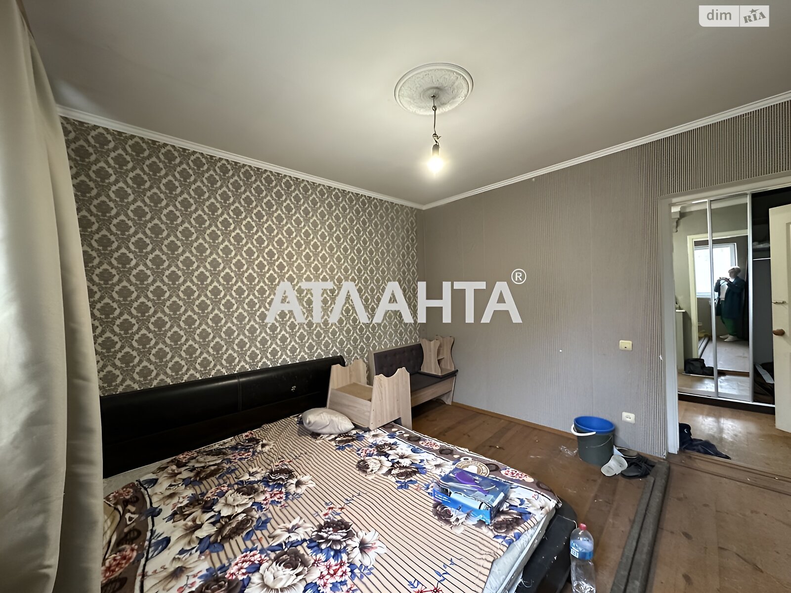 Продаж однокімнатної квартири в Одесі, на вул. Чернишевського, район Хаджибейський фото 1 Продаж однокімнатної квартири в Одесі, на вул. Чернишевського, район Хаджибейський фото 1