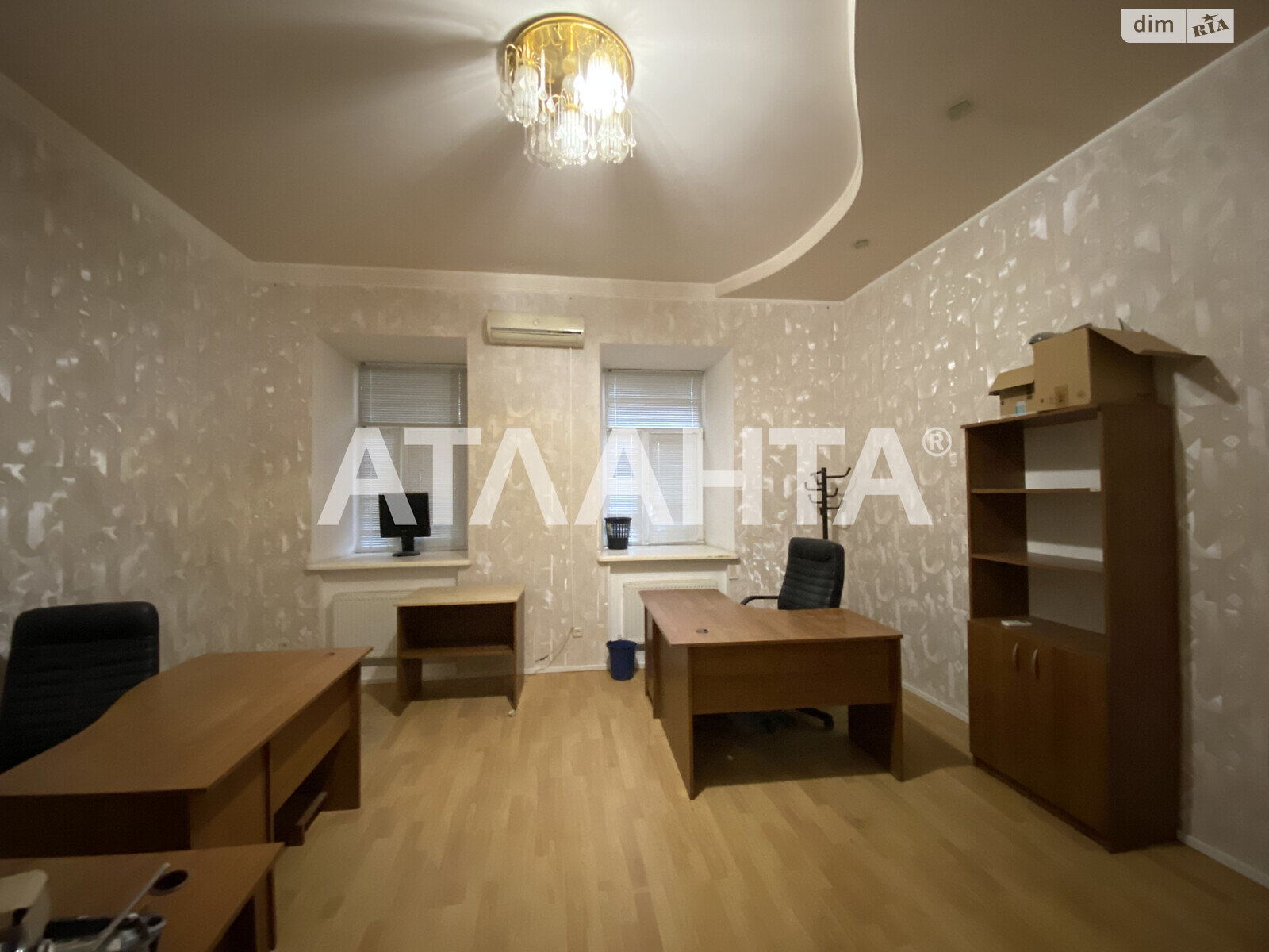Продаж трикімнатної квартири в Одесі, на вул. Успенська, район Приморський фото 1 Продаж трикімнатної квартири в Одесі, на вул. Успенська, район Приморський фото 1