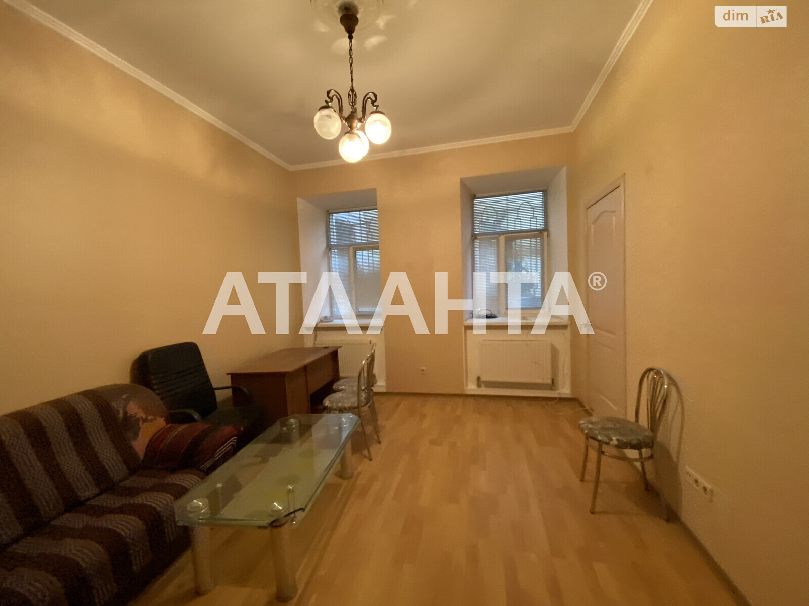 Продаж трикімнатної квартири в Одесі, на вул. Успенська, район Приморський фото 1 Продаж трикімнатної квартири в Одесі, на вул. Успенська, район Приморський фото 1