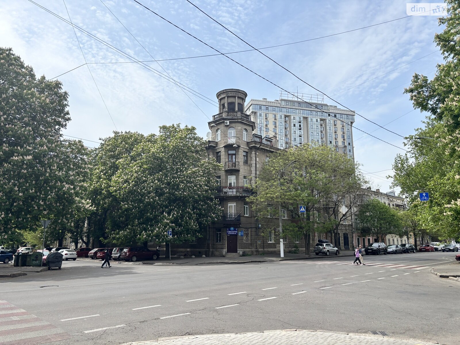 Продаж трикімнатної квартири в Одесі, на вул. Дігтярна, район Приморський фото 1 Продаж трикімнатної квартири в Одесі, на вул. Дігтярна, район Приморський фото 1