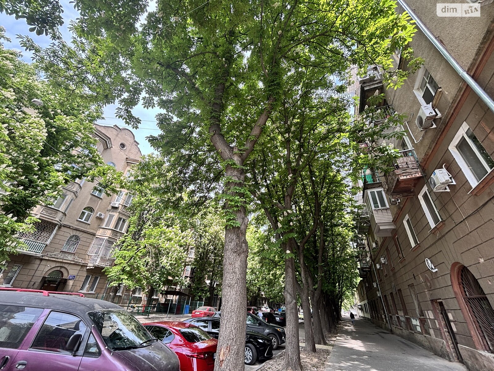 Продаж трикімнатної квартири в Одесі, на вул. Дігтярна, район Приморський фото 1 Продаж трикімнатної квартири в Одесі, на вул. Дігтярна, район Приморський фото 1
