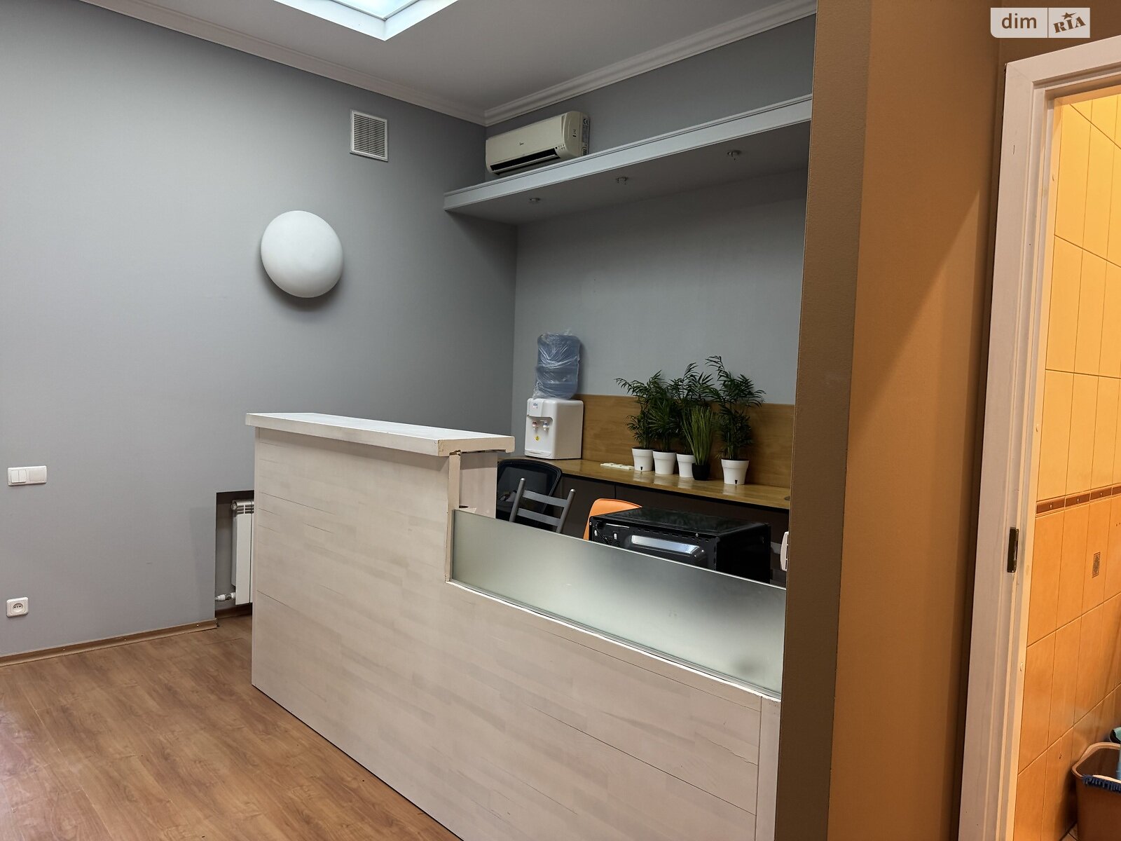 Продаж однокімнатної квартири в Одесі, на вул. Дерибасівська 19, район Приморський фото 1 Продаж однокімнатної квартири в Одесі, на вул. Дерибасівська 19, район Приморський фото 1