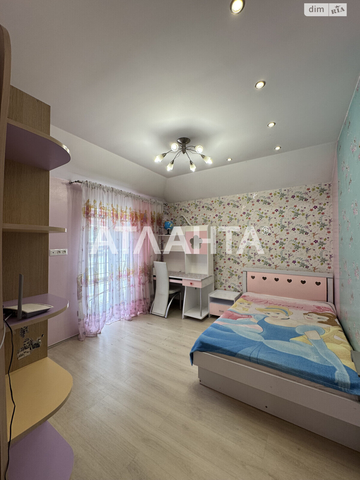 Продажа двухкомнатной квартиры в Одессе, на ул. Дмитриевская, район Приморский фото 1 Продажа двухкомнатной квартиры в Одессе, на ул. Дмитриевская, район Приморский фото 1