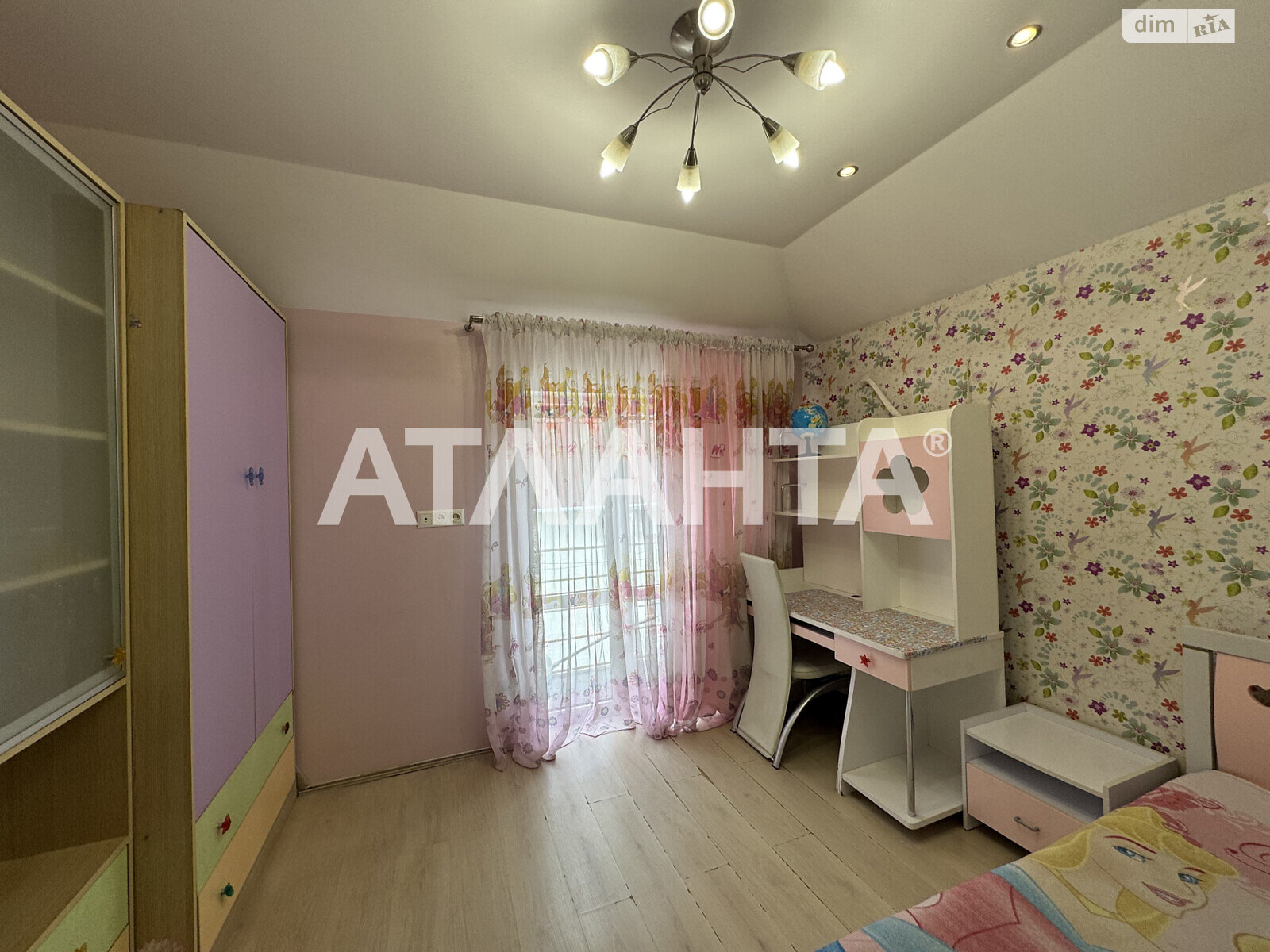 Продажа двухкомнатной квартиры в Одессе, на ул. Дмитриевская, район Приморский фото 1 Продажа двухкомнатной квартиры в Одессе, на ул. Дмитриевская, район Приморский фото 1