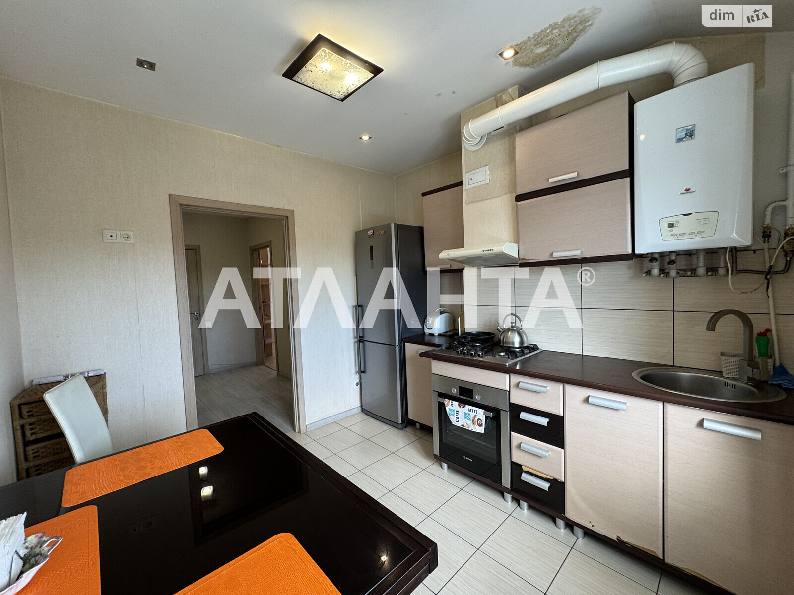 Продажа двухкомнатной квартиры в Одессе, на ул. Дмитриевская, район Приморский фото 1 Продажа двухкомнатной квартиры в Одессе, на ул. Дмитриевская, район Приморский фото 1