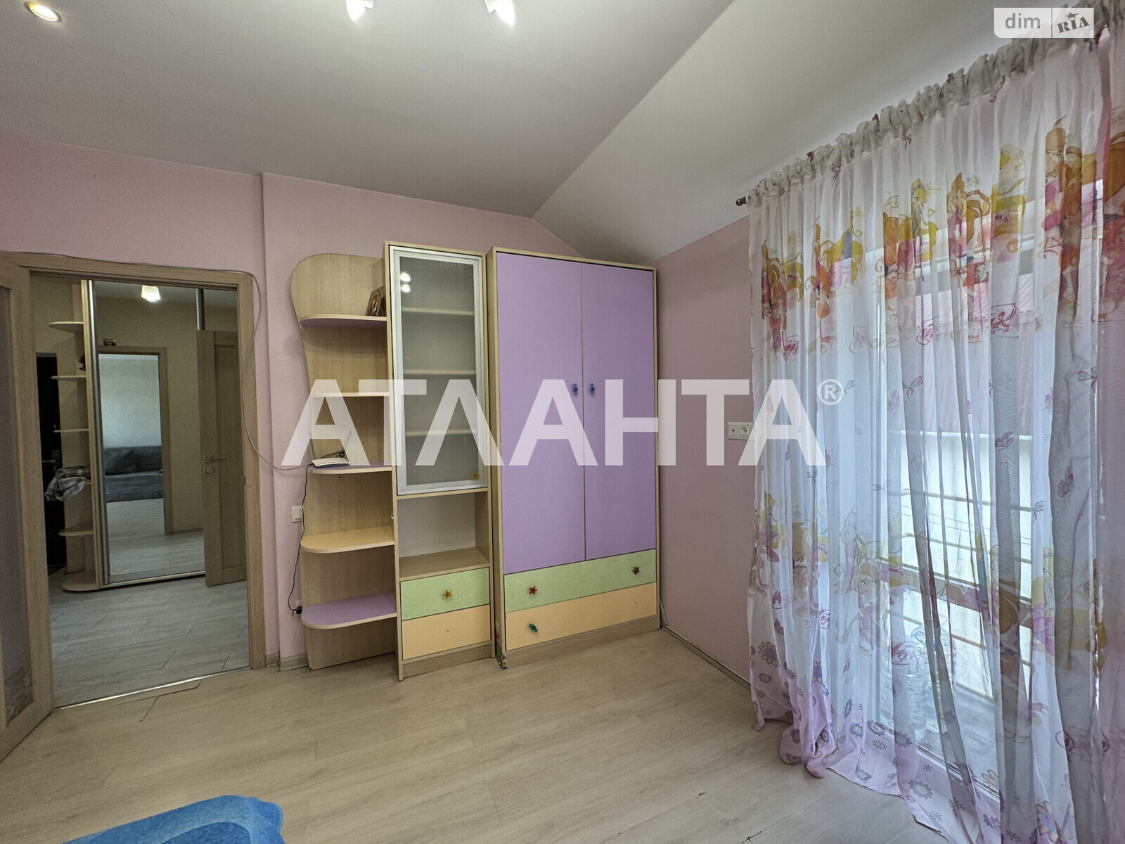Продажа двухкомнатной квартиры в Одессе, на ул. Дмитриевская, район Приморский фото 1 Продажа двухкомнатной квартиры в Одессе, на ул. Дмитриевская, район Приморский фото 1