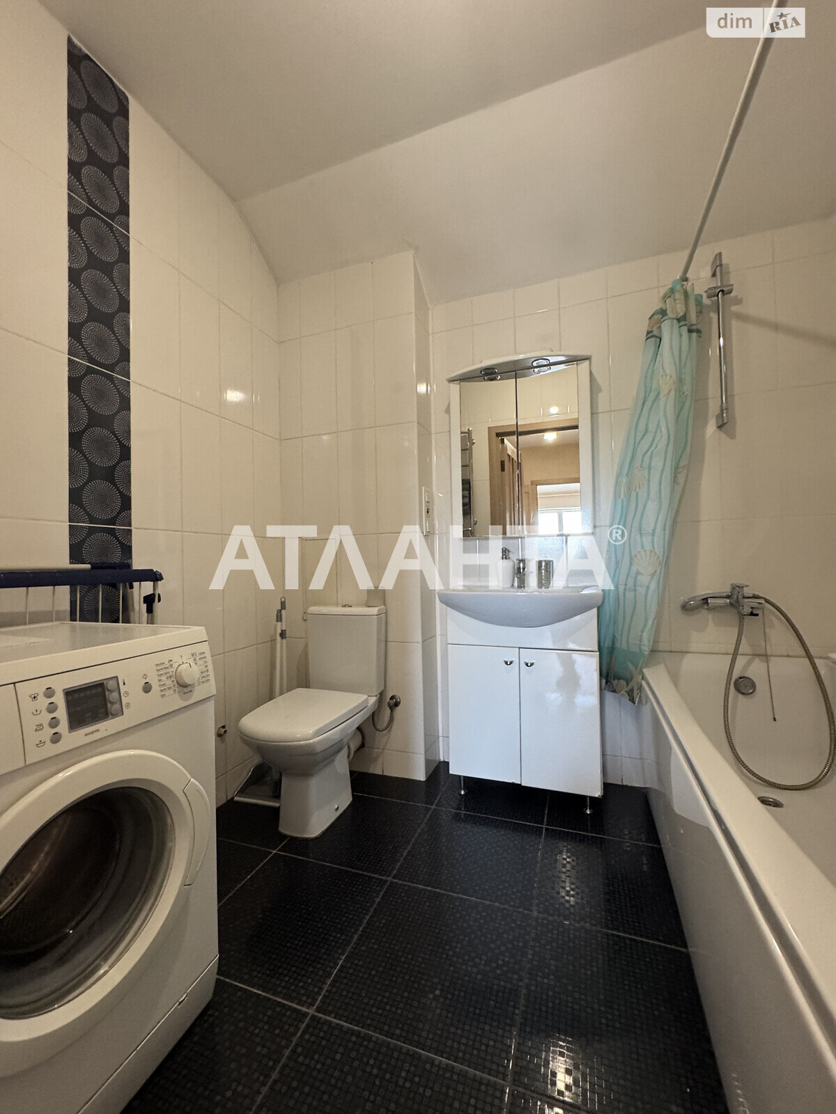 Продажа двухкомнатной квартиры в Одессе, на ул. Дмитриевская, район Приморский фото 1 Продажа двухкомнатной квартиры в Одессе, на ул. Дмитриевская, район Приморский фото 1