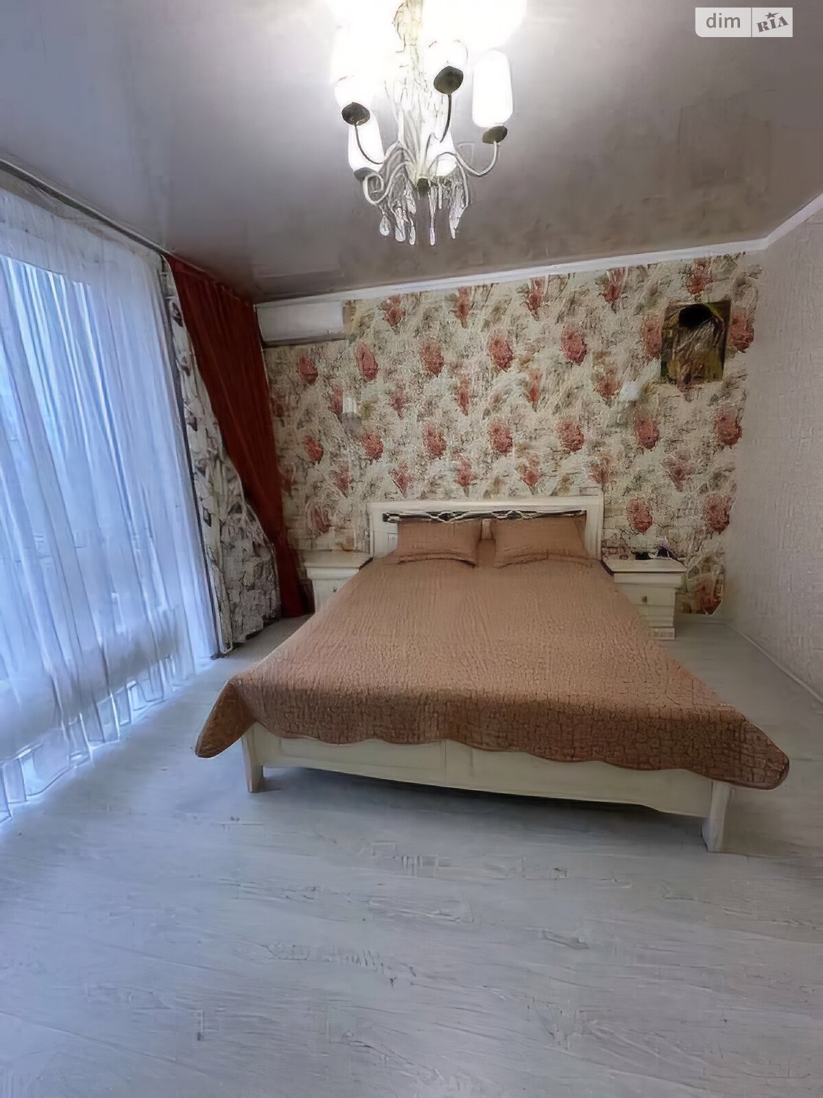 Продаж двокімнатної квартири в Одесі, на вул. Добровольців, район Приморський фото 1 Продаж двокімнатної квартири в Одесі, на вул. Добровольців, район Приморський фото 1