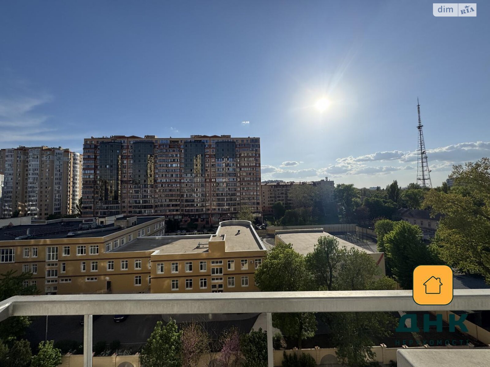 Продажа двухкомнатной квартиры в Одессе, на ул. Добровольцев 10/6, район Приморский фото 1 Продажа двухкомнатной квартиры в Одессе, на ул. Добровольцев 10/6, район Приморский фото 1