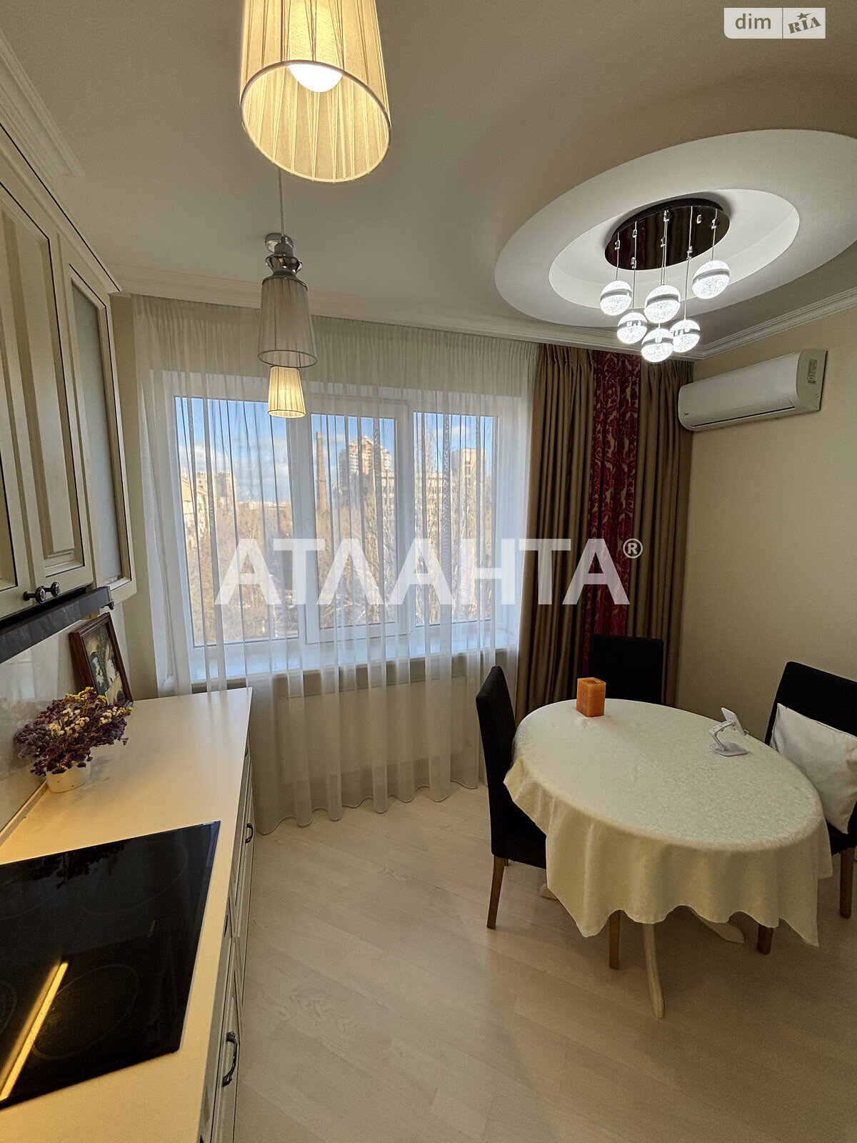 Продажа однокомнатной квартиры в Одессе, на ул. Добровольцев, район Приморский фото 1 Продажа однокомнатной квартиры в Одессе, на ул. Добровольцев, район Приморский фото 1