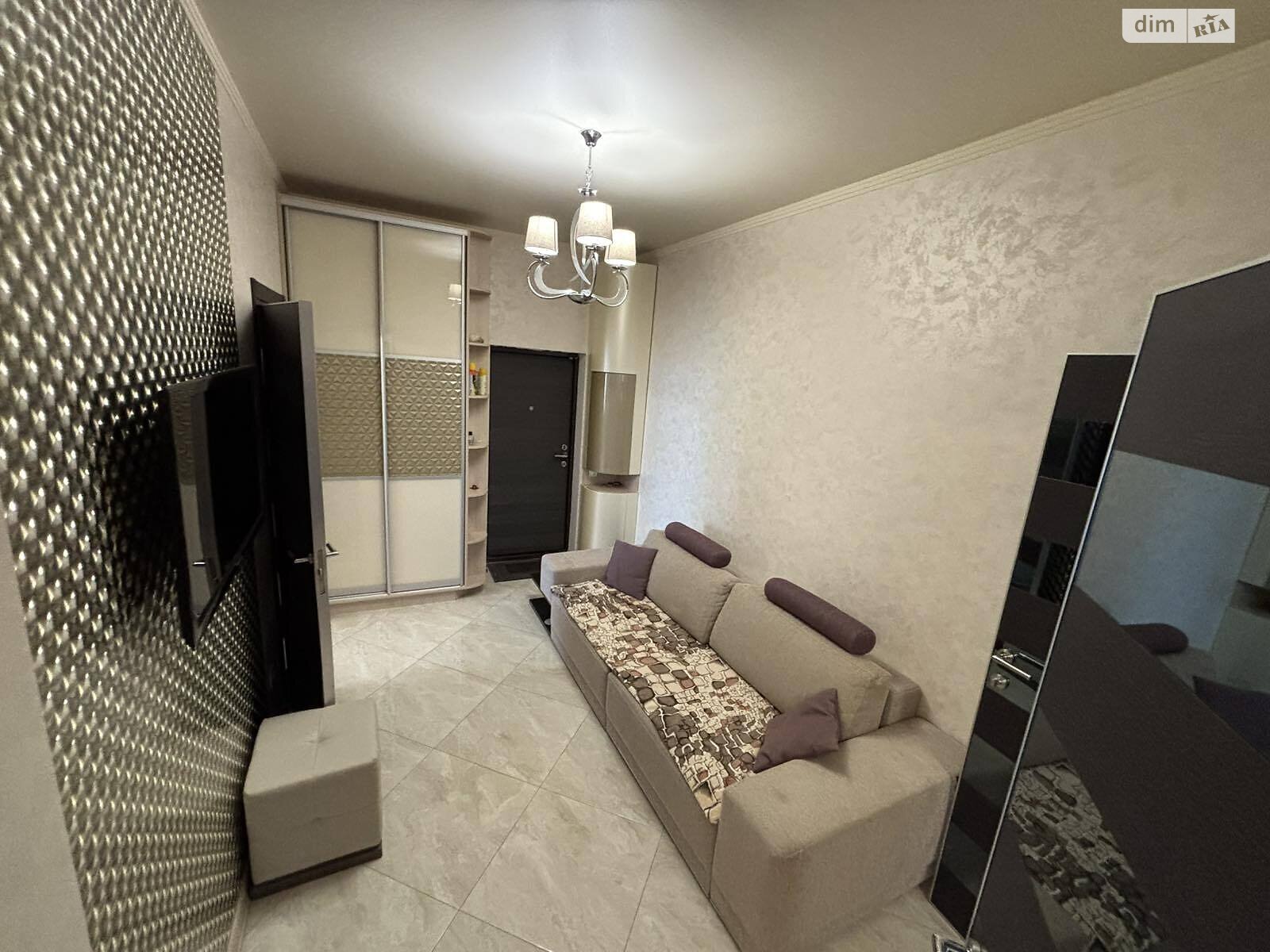 Продажа однокомнатной квартиры в Одессе, на ул. Добровольцев 8, район Приморский фото 1 Продажа однокомнатной квартиры в Одессе, на ул. Добровольцев 8, район Приморский фото 1