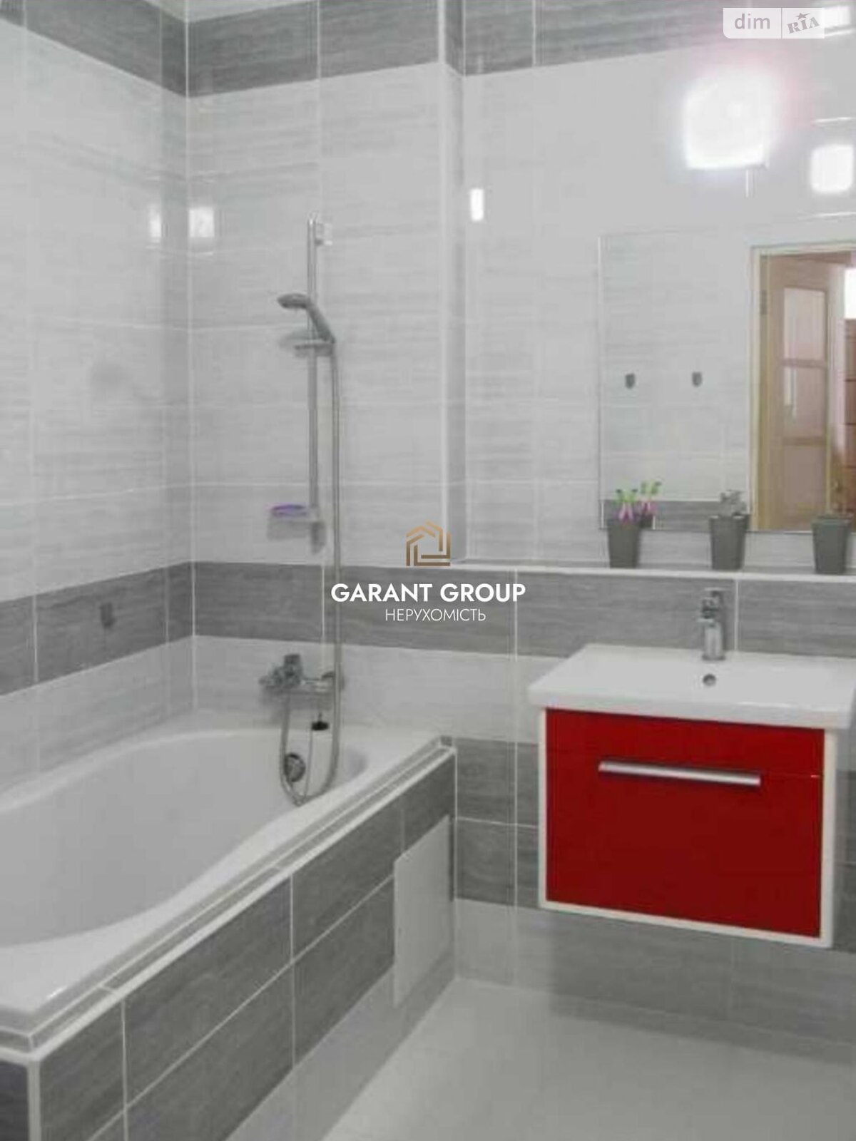 Продаж однокімнатної квартири в Одесі, на вул. Добровольців, район Приморський фото 1 Продаж однокімнатної квартири в Одесі, на вул. Добровольців, район Приморський фото 1