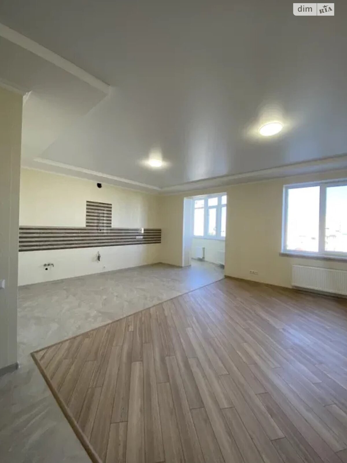 Продажа однокомнатной квартиры в Одессе, на ул. Добровольцев, район Приморский фото 1 Продажа однокомнатной квартиры в Одессе, на ул. Добровольцев, район Приморский фото 1