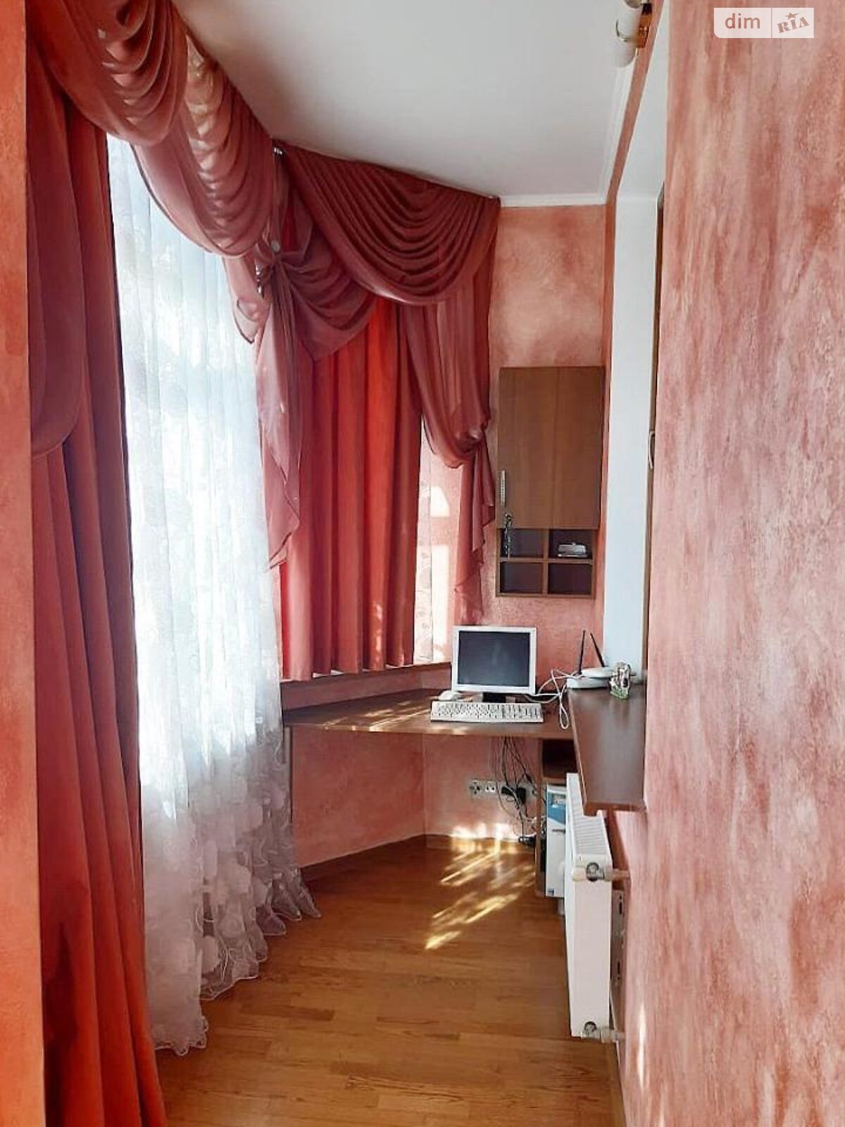 Продажа четырехкомнатной квартиры в Одессе, на ул. Добровольцев 10Б, район Приморский фото 1