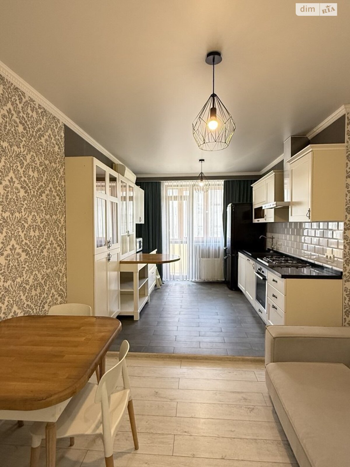 Продажа однокомнатной квартиры в Одессе, на ул. Добровольцев 10В, район Приморский фото 1