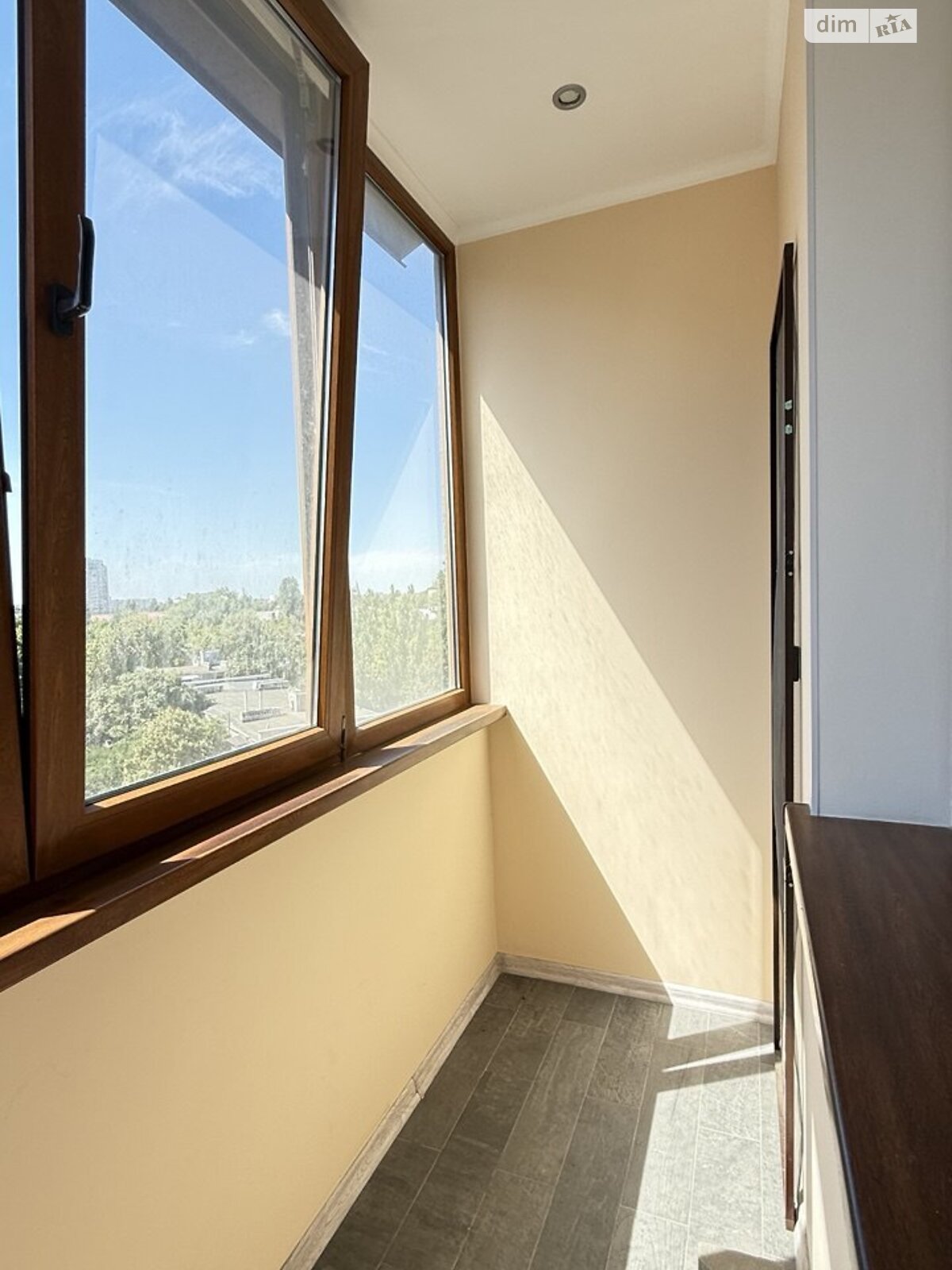 Продажа однокомнатной квартиры в Одессе, на ул. Добровольцев 10В, район Приморский фото 1