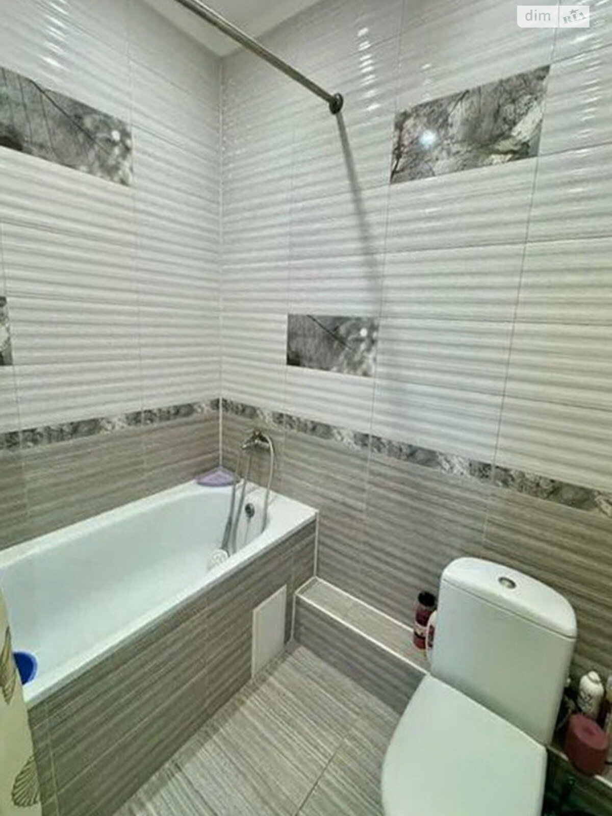 Продаж двокімнатної квартири в Одесі, на вул. Добровольців 10/6 корпус 1, район Приморський фото 1