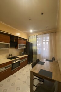 Продажа двухкомнатной квартиры в Одессе, на ул. Довженко, район Приморский фото 2