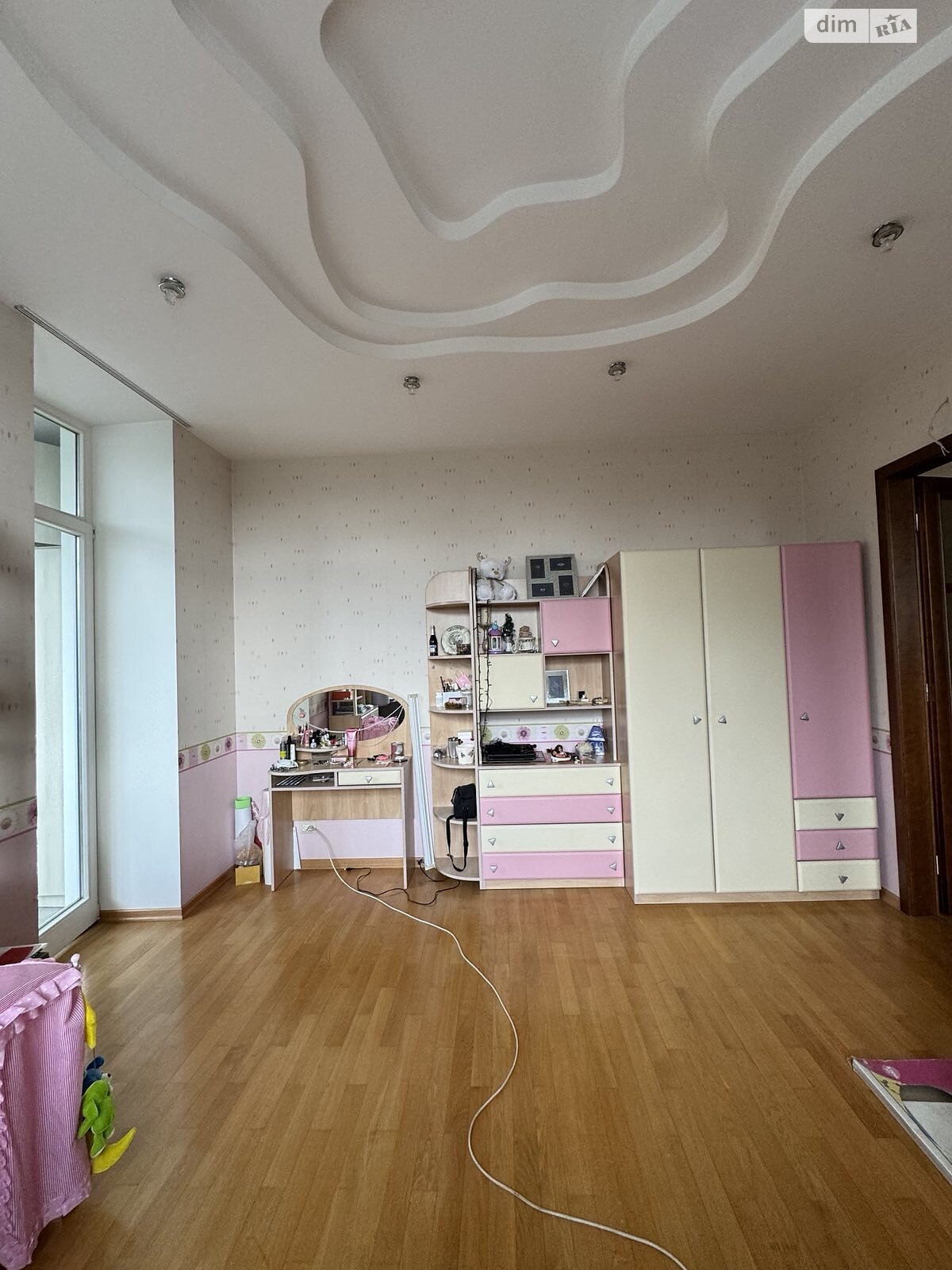 Продаж двокімнатної квартири в Одесі, на вул. Довженка, район Приморський фото 1 Продаж двокімнатної квартири в Одесі, на вул. Довженка, район Приморський фото 1