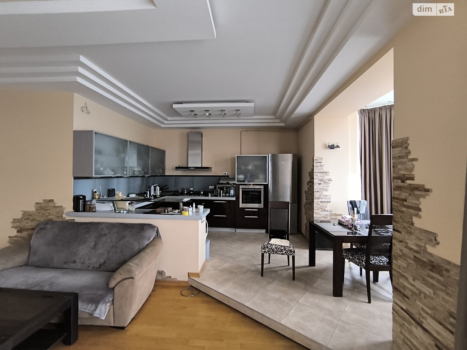 Продажа трехкомнатной квартиры в Одессе, на ул. Довженко 4, район Приморский фото 1 Продажа трехкомнатной квартиры в Одессе, на ул. Довженко 4, район Приморский фото 1