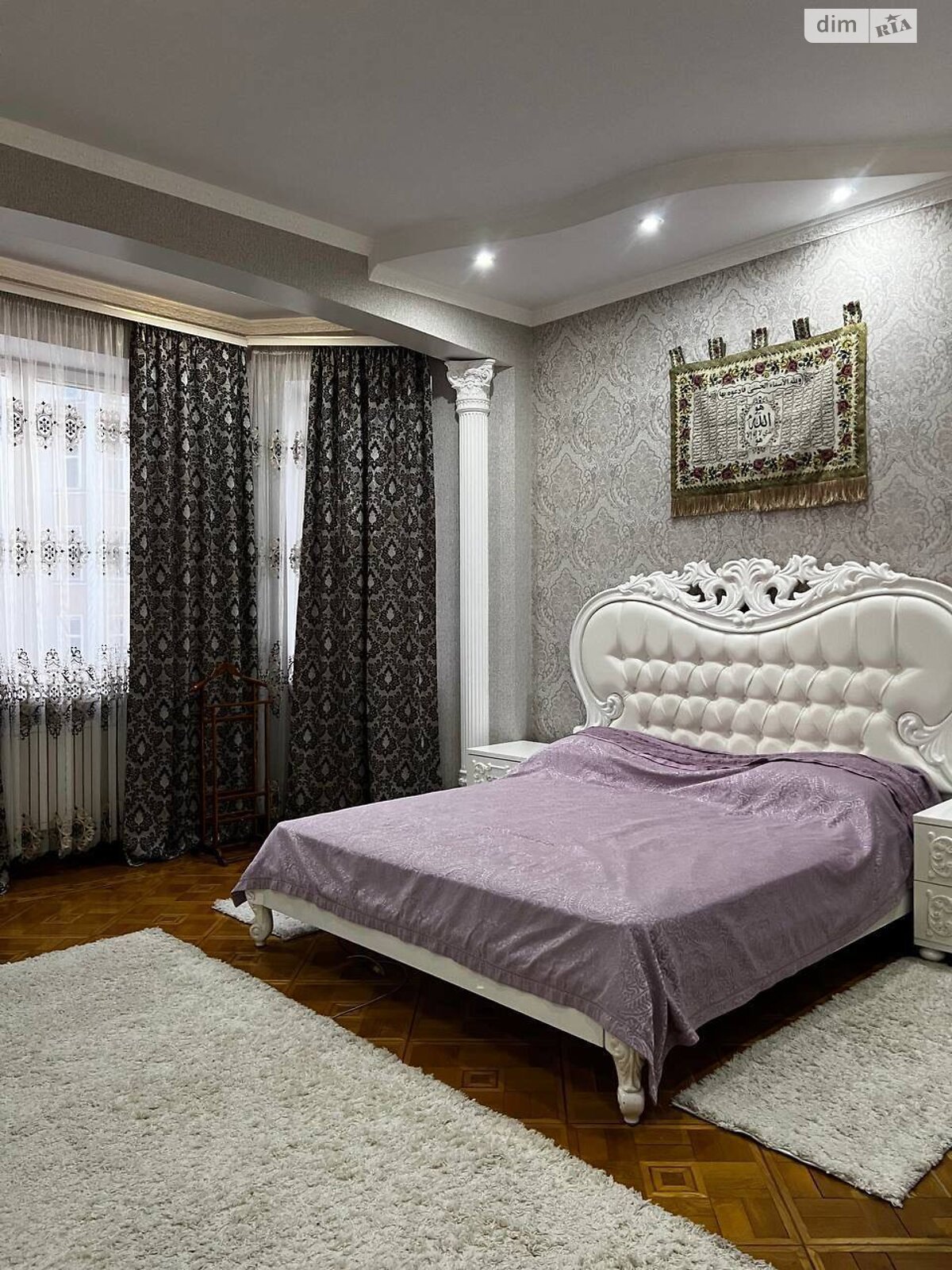 Продажа четырехкомнатной квартиры в Одессе, на ул. Довженко 6, кв. 10, район Приморский фото 1 Продажа четырехкомнатной квартиры в Одессе, на ул. Довженко 6, кв. 10, район Приморский фото 1