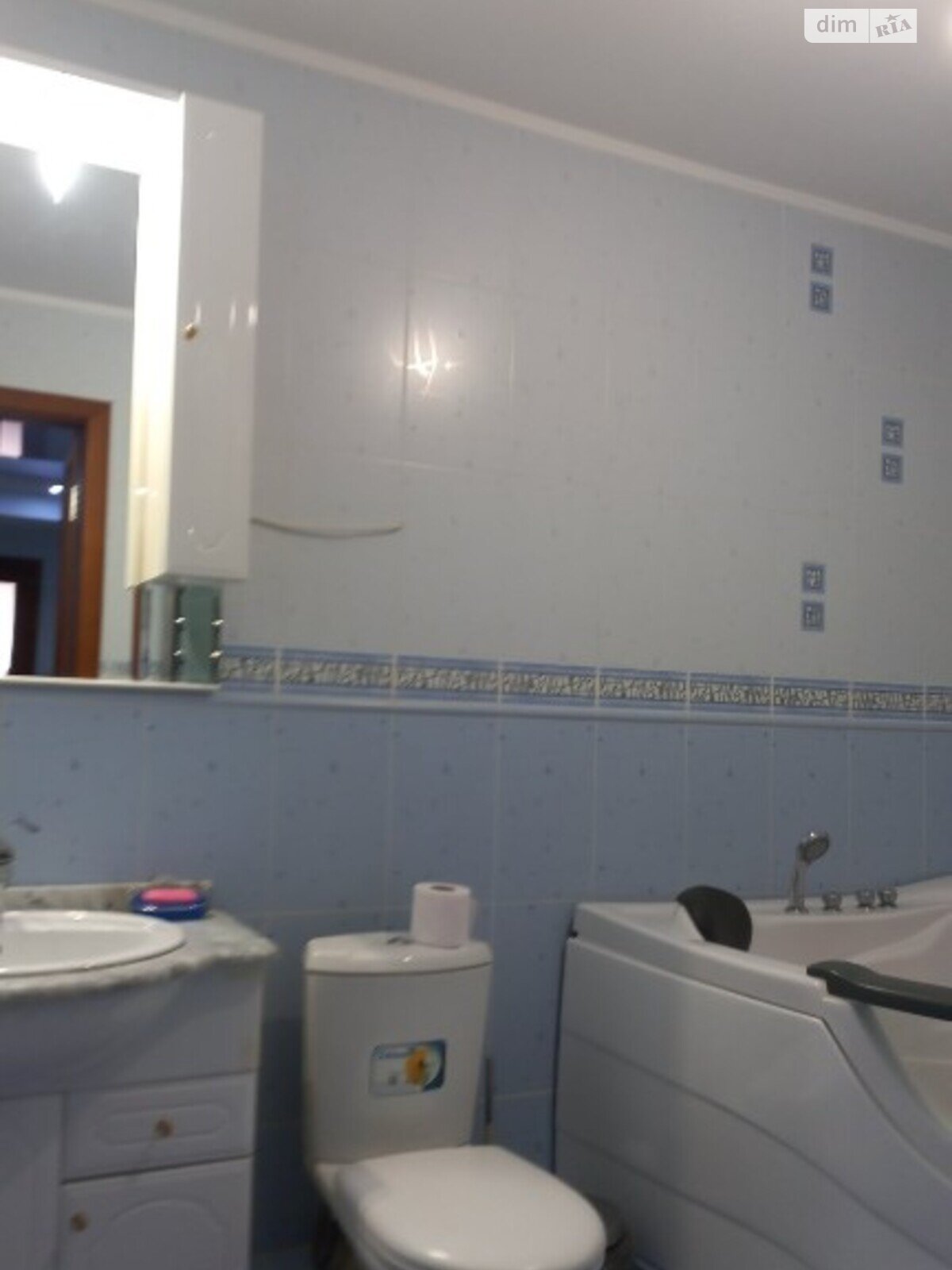 Продажа четырехкомнатной квартиры в Одессе, на пер. Дунаева, район Приморский фото 1 Продажа четырехкомнатной квартиры в Одессе, на пер. Дунаева, район Приморский фото 1