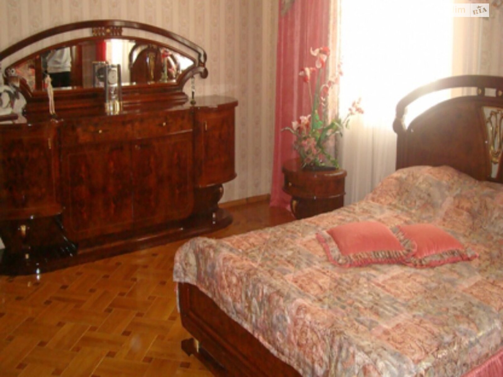 Продажа четырехкомнатной квартиры в Одессе, на пер. Дунаева 5, район Приморский фото 1 Продажа четырехкомнатной квартиры в Одессе, на пер. Дунаева 5, район Приморский фото 1