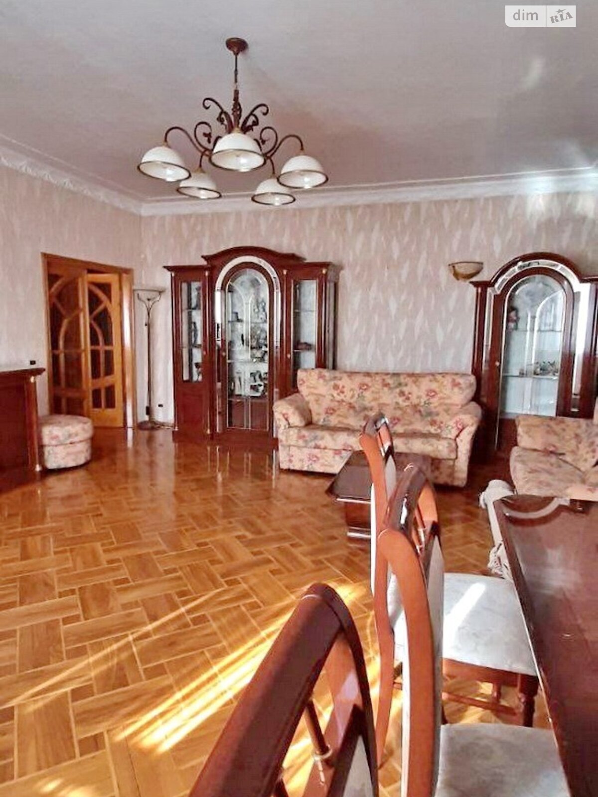 Продажа четырехкомнатной квартиры в Одессе, на пер. Дунаева 5, район Приморский фото 1 Продажа четырехкомнатной квартиры в Одессе, на пер. Дунаева 5, район Приморский фото 1