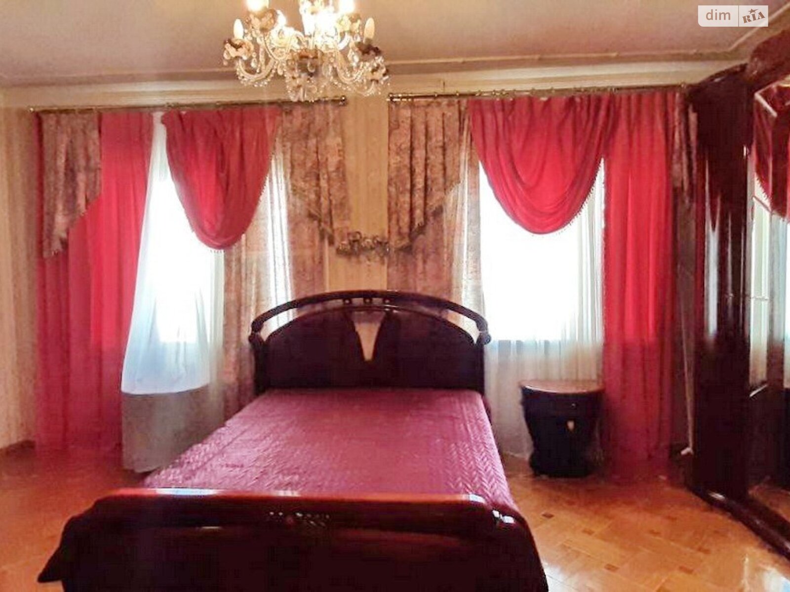 Продажа четырехкомнатной квартиры в Одессе, на пер. Дунаева 5, район Приморский фото 1 Продажа четырехкомнатной квартиры в Одессе, на пер. Дунаева 5, район Приморский фото 1