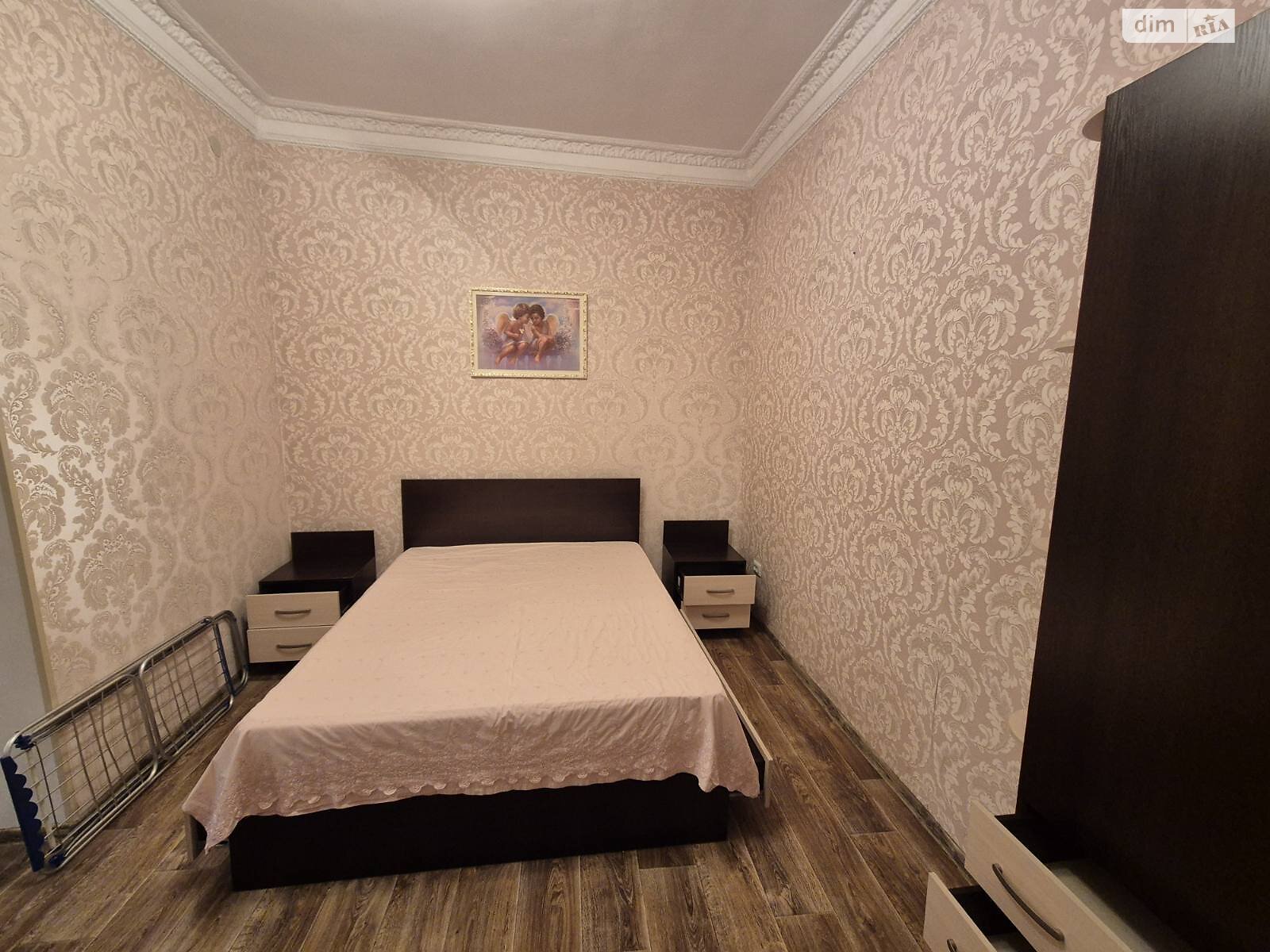 Продаж двокімнатної квартири в Одесі, на вул. Дворянська 22, кв. 29, район Приморський фото 1 Продаж двокімнатної квартири в Одесі, на вул. Дворянська 22, кв. 29, район Приморський фото 1