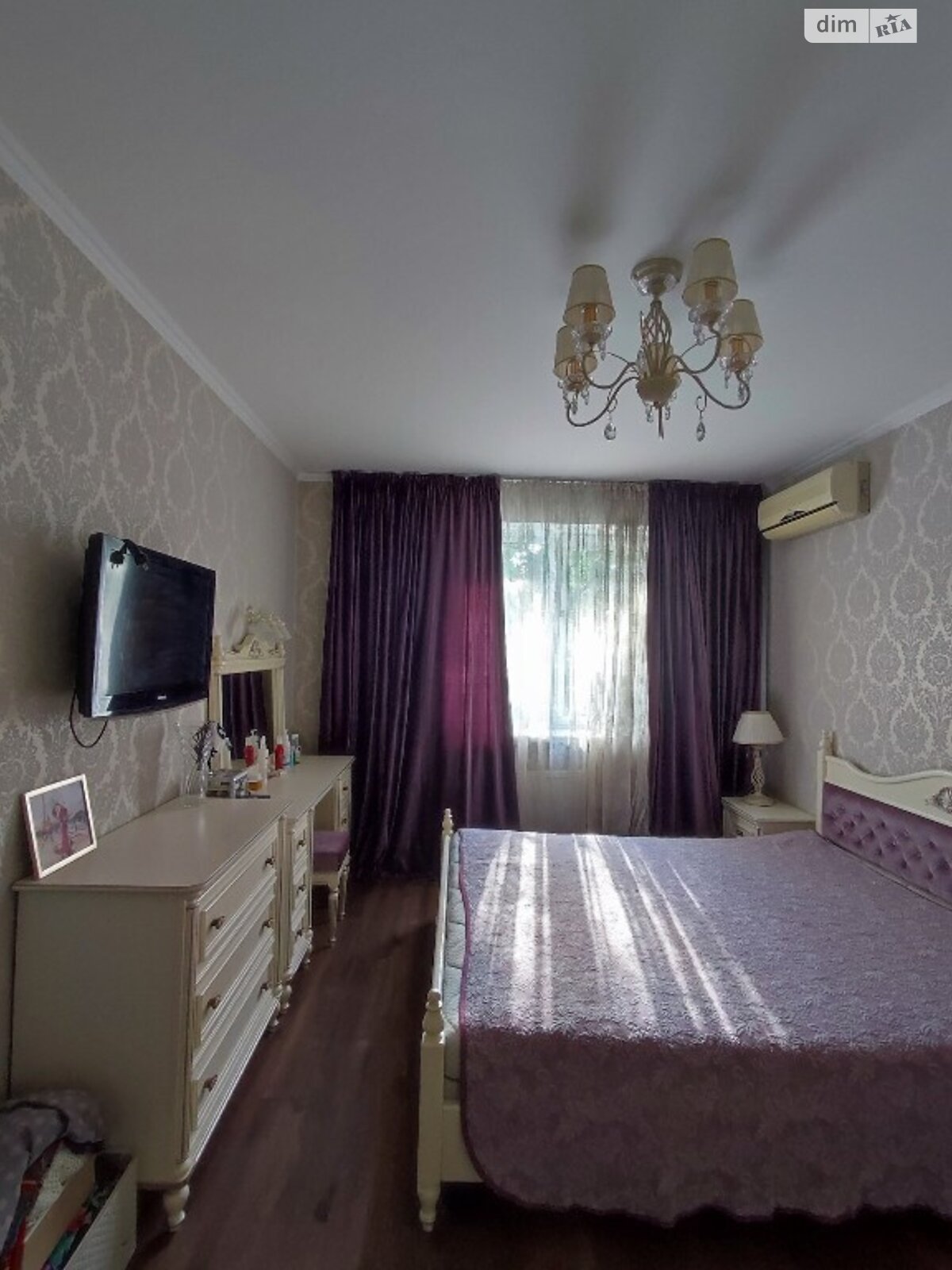Продажа трехкомнатной квартиры в Одессе, на ул. Дюковская, район Приморский фото 1