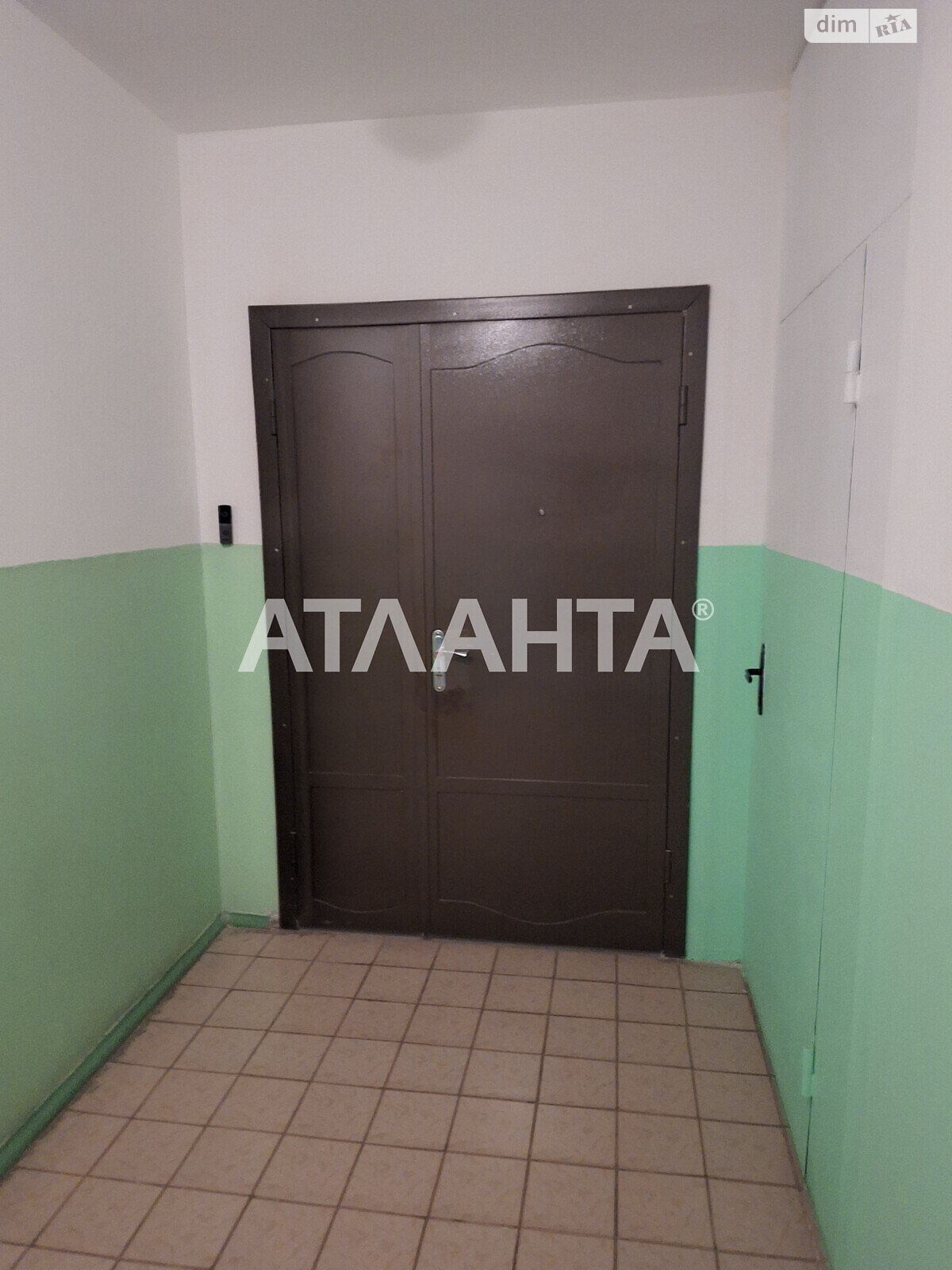 Продаж однокімнатної квартири в Одесі, на вул. Колонтаївська, район Приморський фото 1 Продаж однокімнатної квартири в Одесі, на вул. Колонтаївська, район Приморський фото 1
