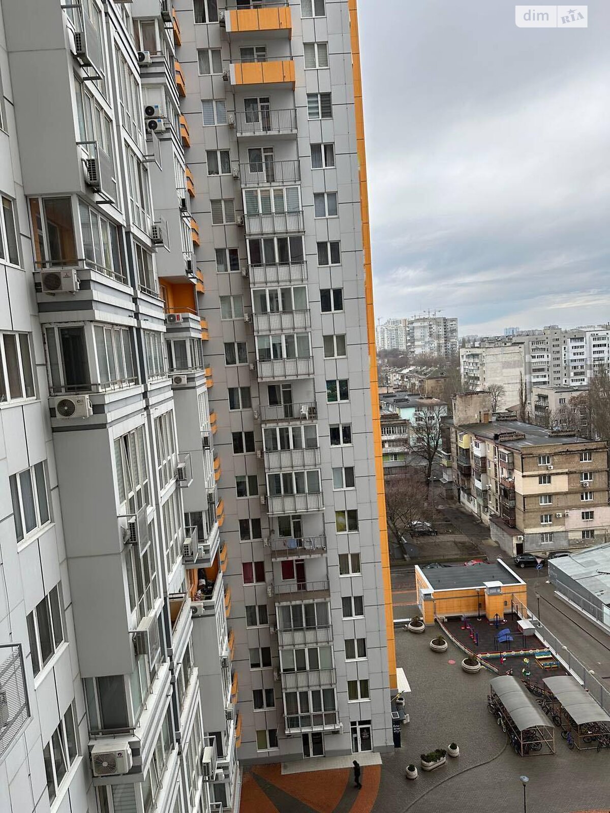 Продаж двокімнатної квартири в Одесі, на вул. Середньофонтанська 35, район Приморський фото 1