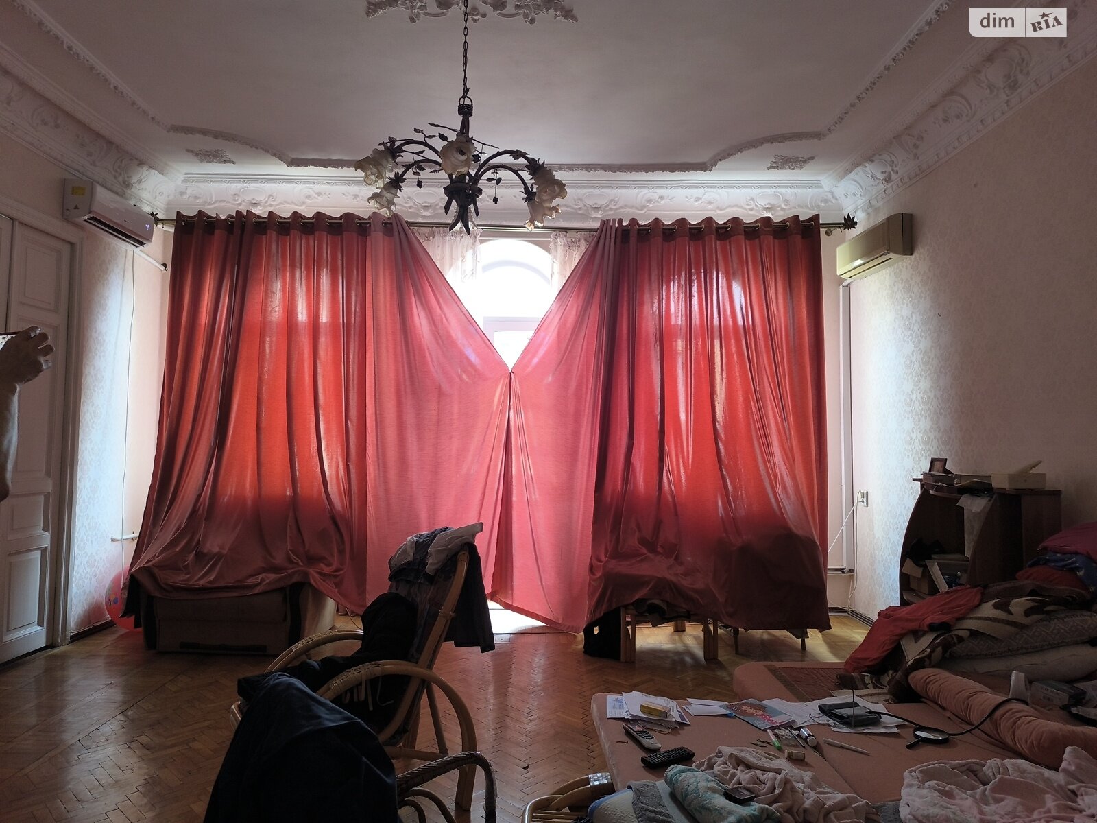 Продажа трехкомнатной квартиры в Одессе, на ул. Екатерининская 18, район Приморский фото 1 Продажа трехкомнатной квартиры в Одессе, на ул. Екатерининская 18, район Приморский фото 1