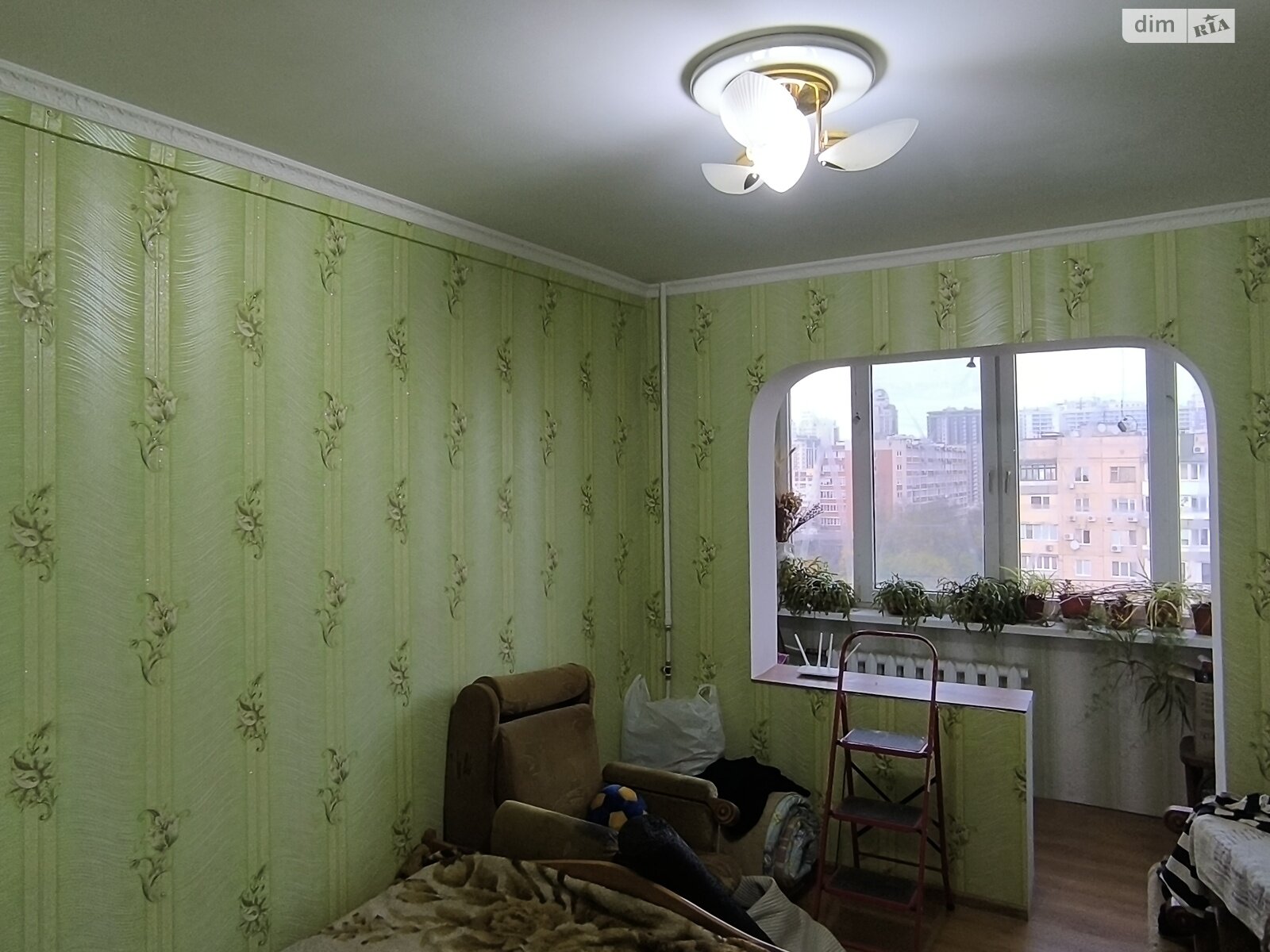 Продажа четырехкомнатной квартиры в Одессе, на пер. Экономический 1, район парковка фото 1