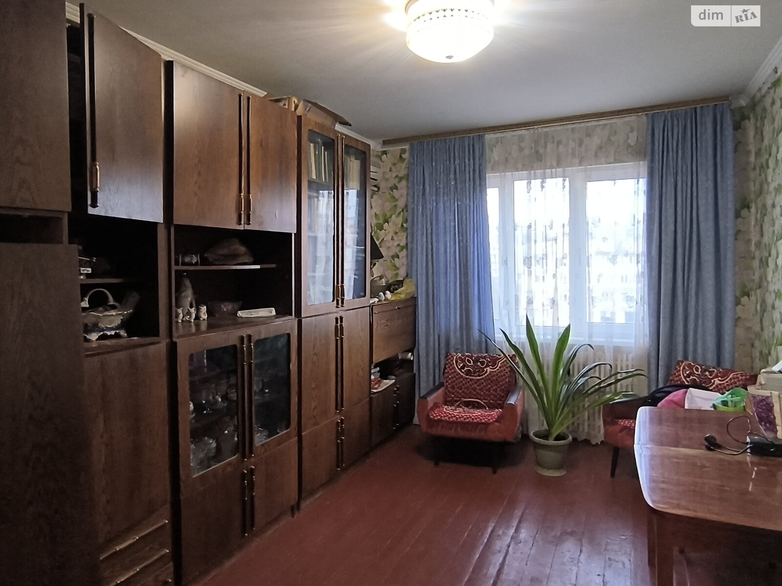 Продажа четырехкомнатной квартиры в Одессе, на пер. Экономический 1, район парковка фото 1