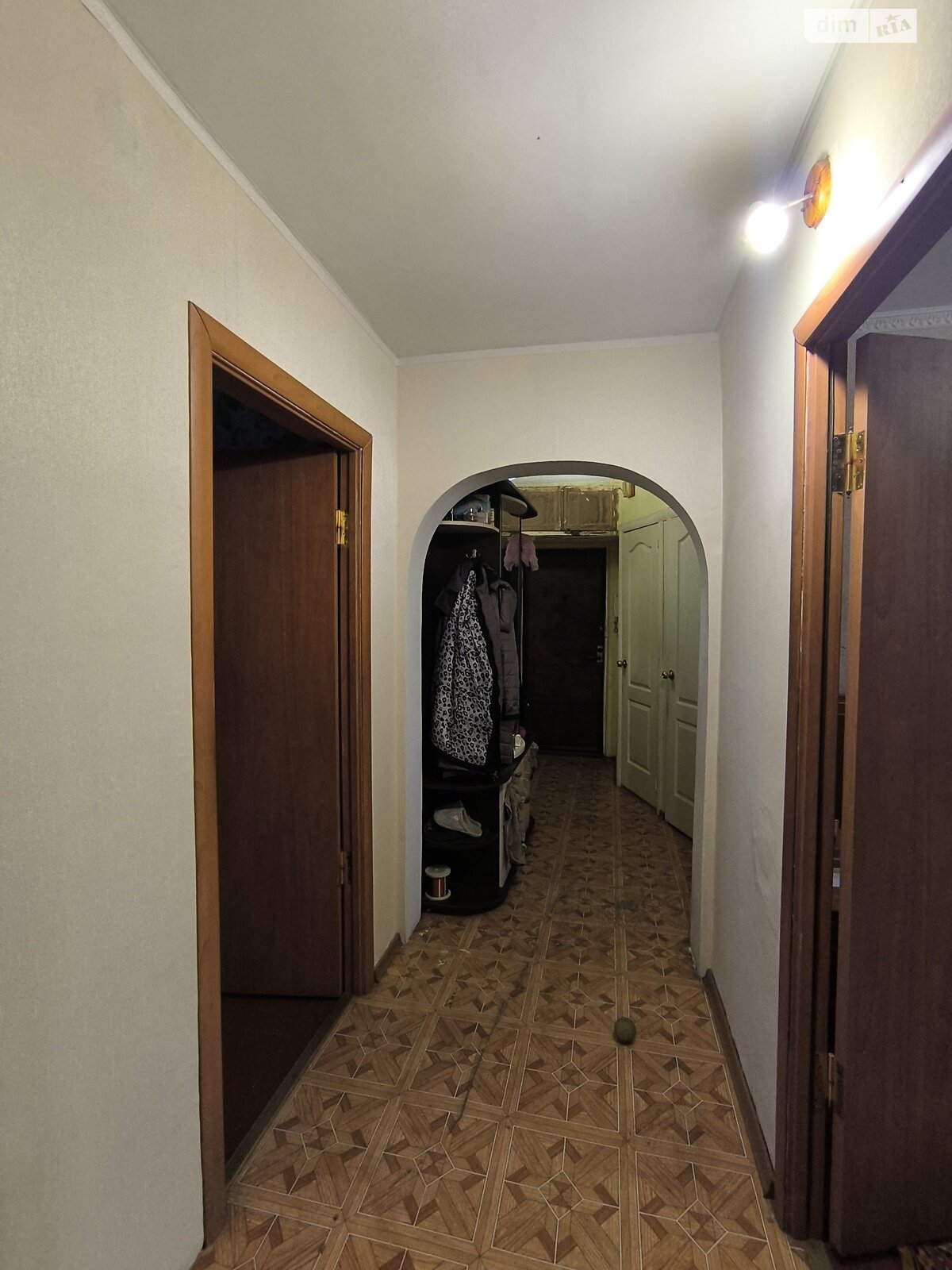 Продажа четырехкомнатной квартиры в Одессе, на пер. Экономический 1, район парковка фото 1