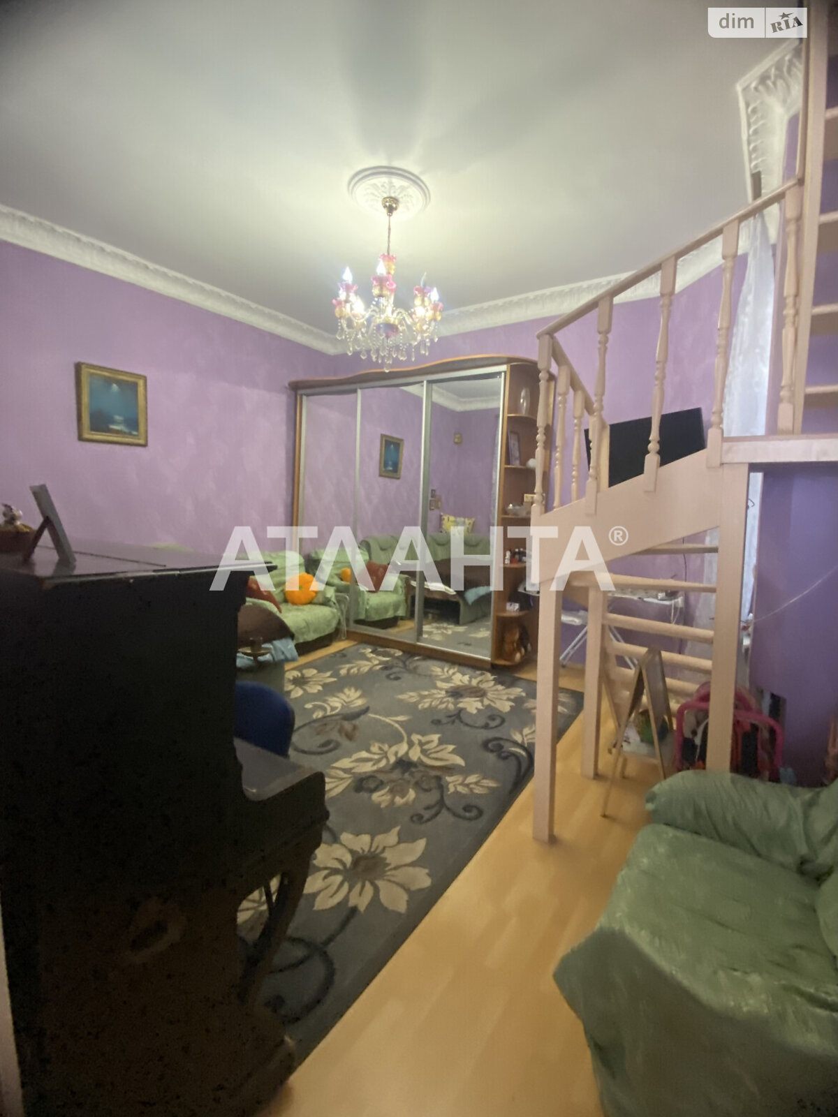 Продажа трехкомнатной квартиры в Одессе, на ул. Университетская, район Приморский фото 1 Продажа трехкомнатной квартиры в Одессе, на ул. Университетская, район Приморский фото 1