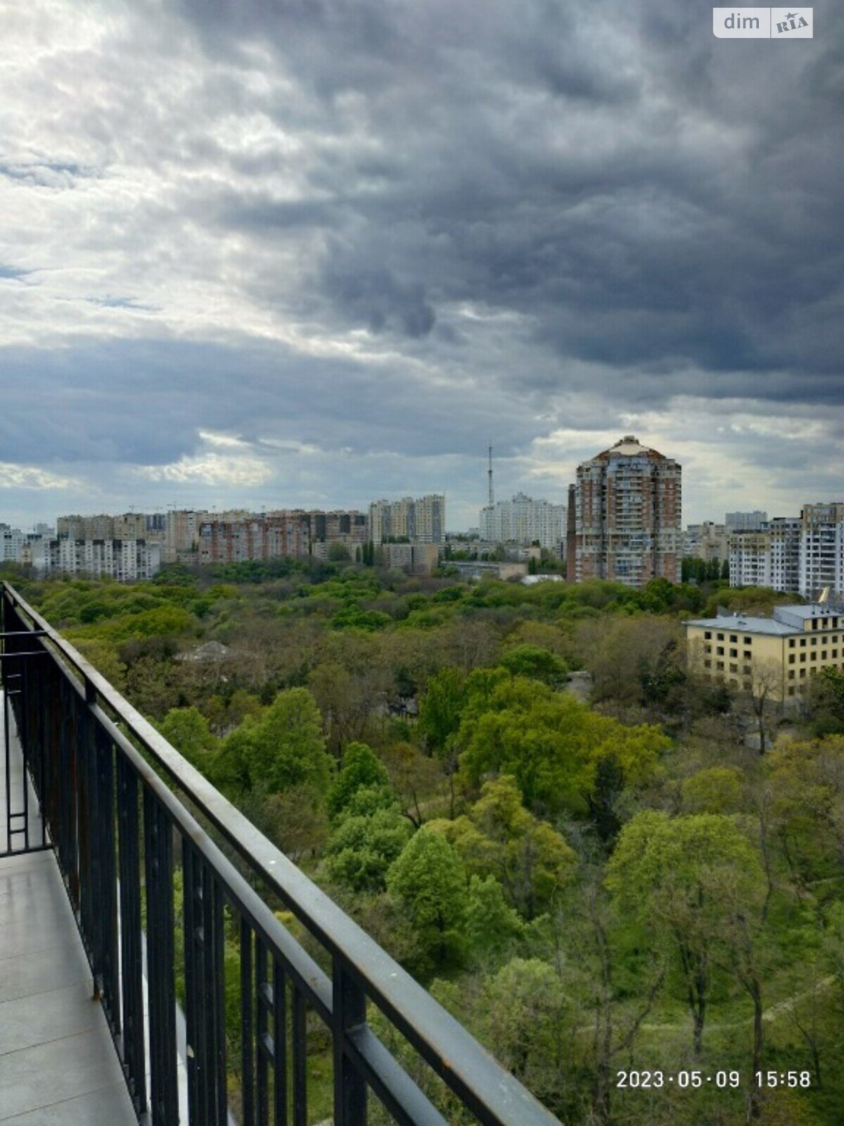 Продажа двухкомнатной квартиры в Одессе, на просп. Шевченко, район Приморский фото 1