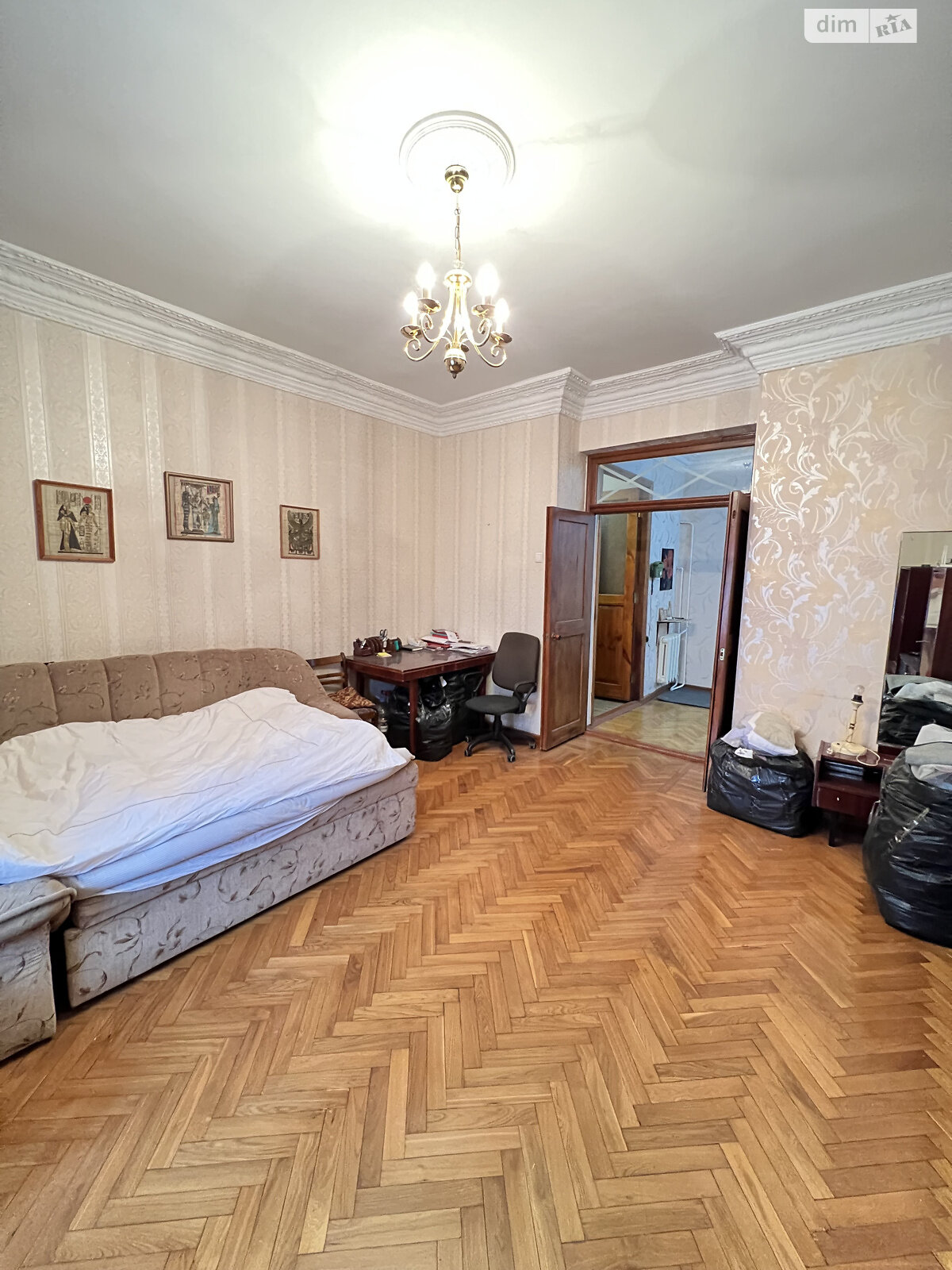 Продаж двокімнатної квартири в Одесі, на вул. Єврейська, район Приморський фото 1 Продаж двокімнатної квартири в Одесі, на вул. Єврейська, район Приморський фото 1