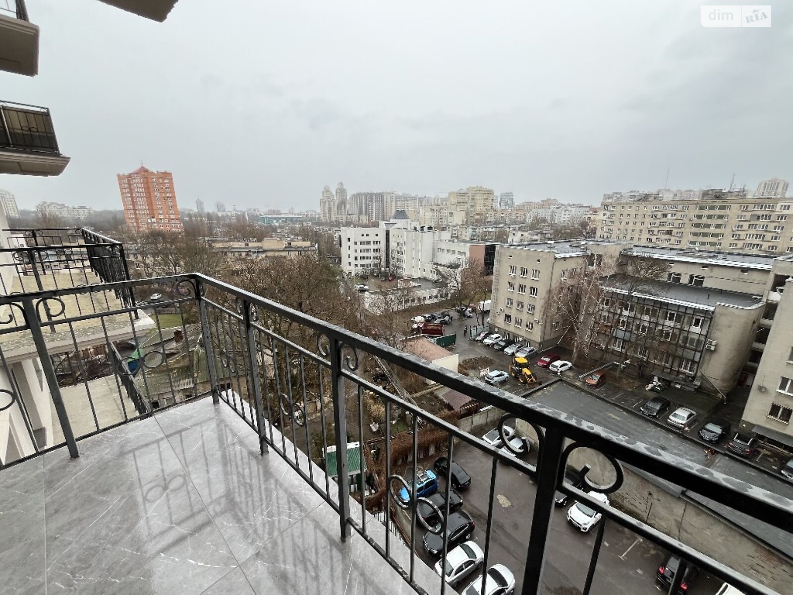 Продажа двухкомнатной квартиры в Одессе, на дор. Фонтанская 25, район Приморский фото 1