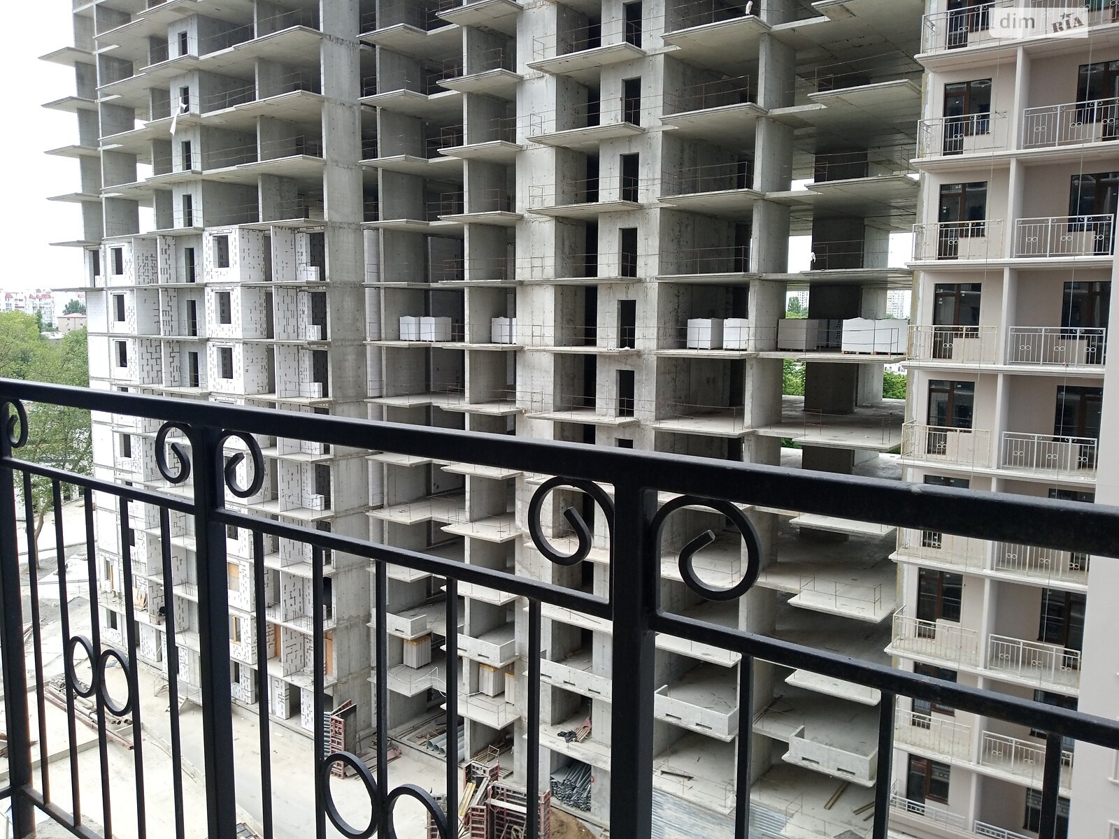 Продажа однокомнатной квартиры в Одессе, на дор. Фонтанская, район Приморский фото 1 Продажа однокомнатной квартиры в Одессе, на дор. Фонтанская, район Приморский фото 1